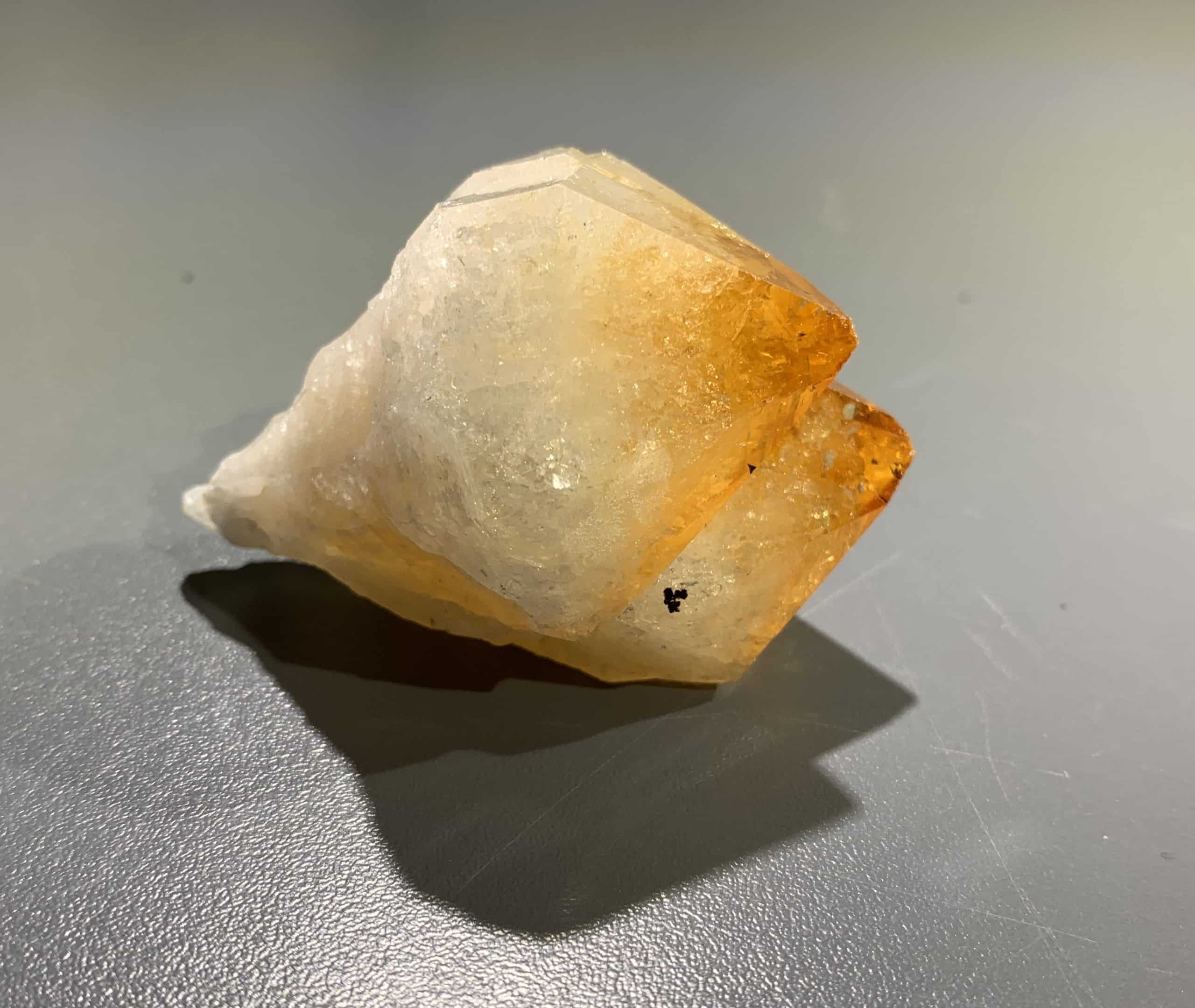 'Citrine' ('faux' aka baked Amethyst) twin points healing crystal - Image 2