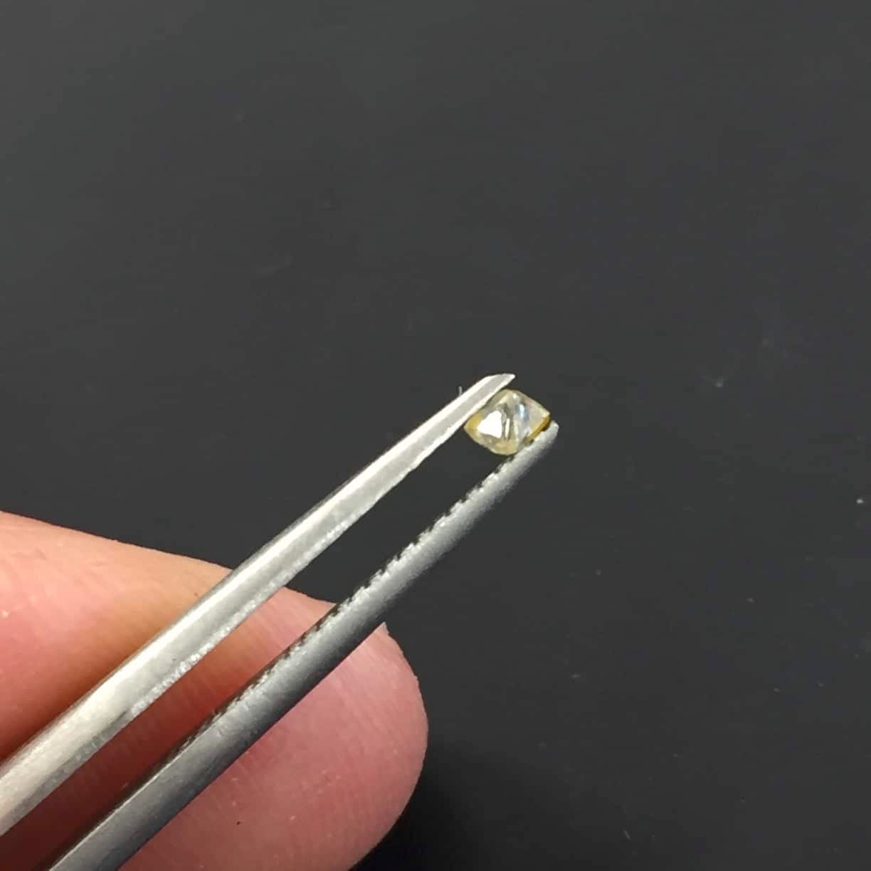 Diamond rough (.115ct) octahedral Crystal 'little yellow' healing crystal - Image 3