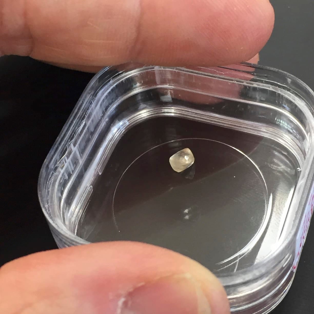 Diamond rough (.31ct) octahedral Crystal 'box kite' healing crystal - Image 2