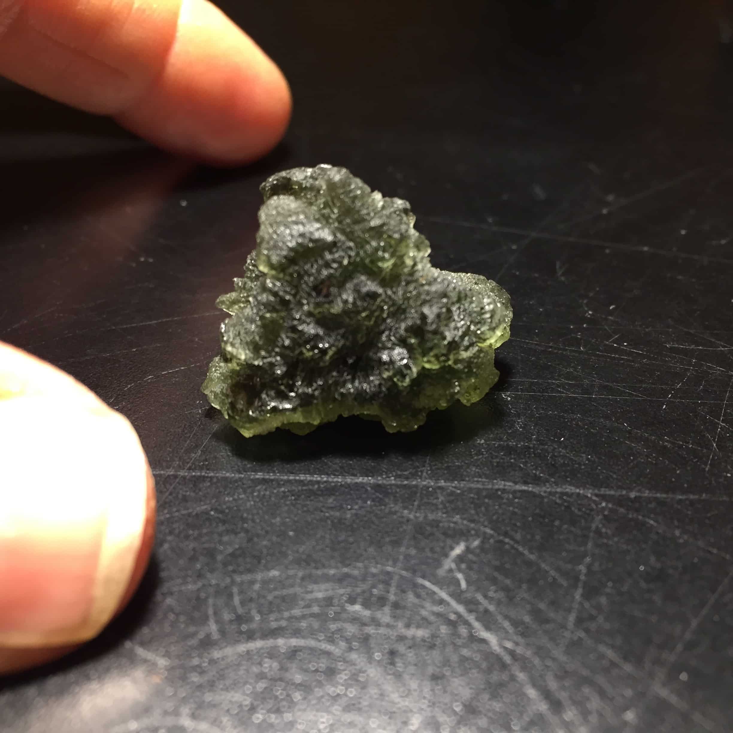 Moldavite (rough) 'floating pyramid' (6.5gr) healing crystal - Image 2