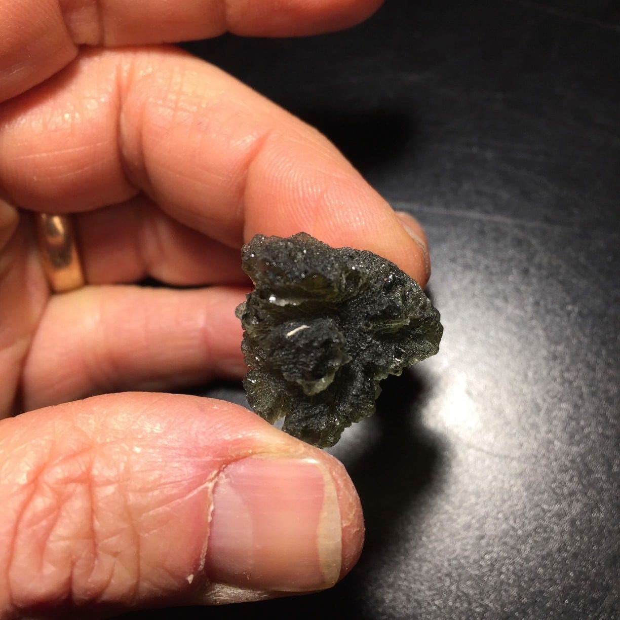 Moldavite (rough) 'floating pyramid' (6.5gr) healing crystal - Image 5