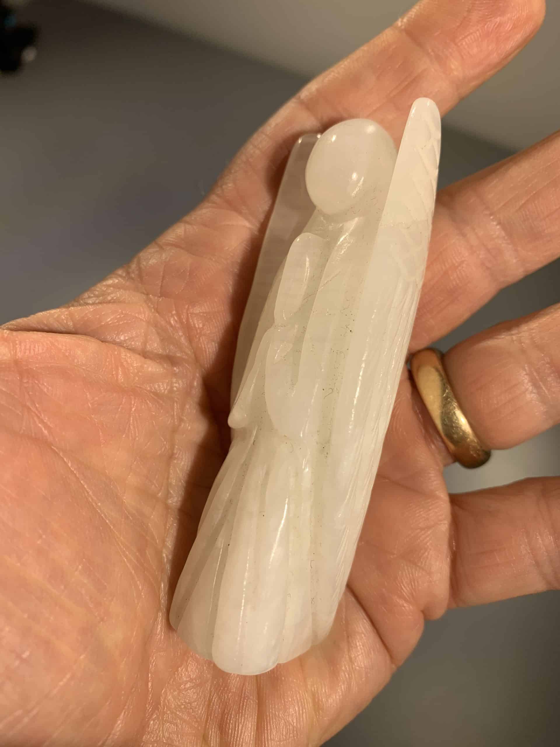 Onyx (carving) milky white detailed Peruvian angel healing crystal - Image 3