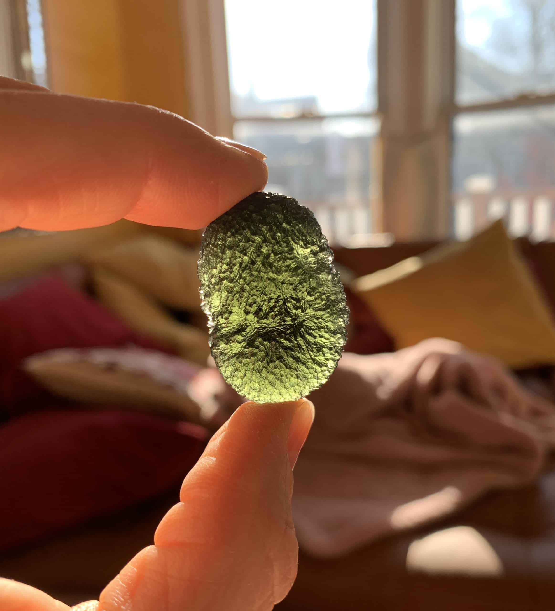 Moldavite (rough) 'Yummy Cocoon' Nesmen (14.8gr) healing crystal - Image 3