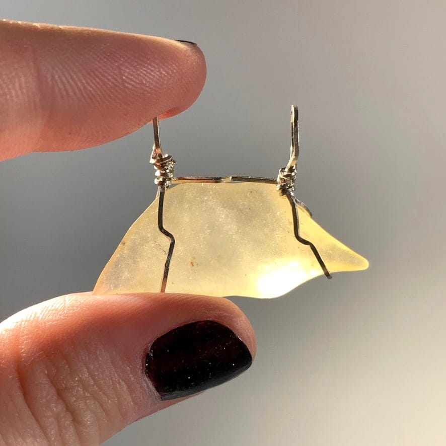 Libyan Desert Glass pendant for necklace (the Manta) aka LDG healing crystal - Image 3