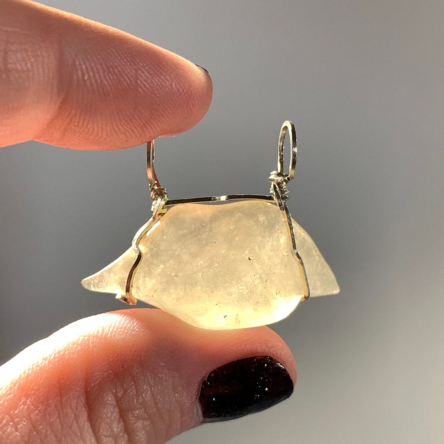 Libyan Desert Glass pendant for necklace (the Manta) aka LDG healing crystal - Image 4