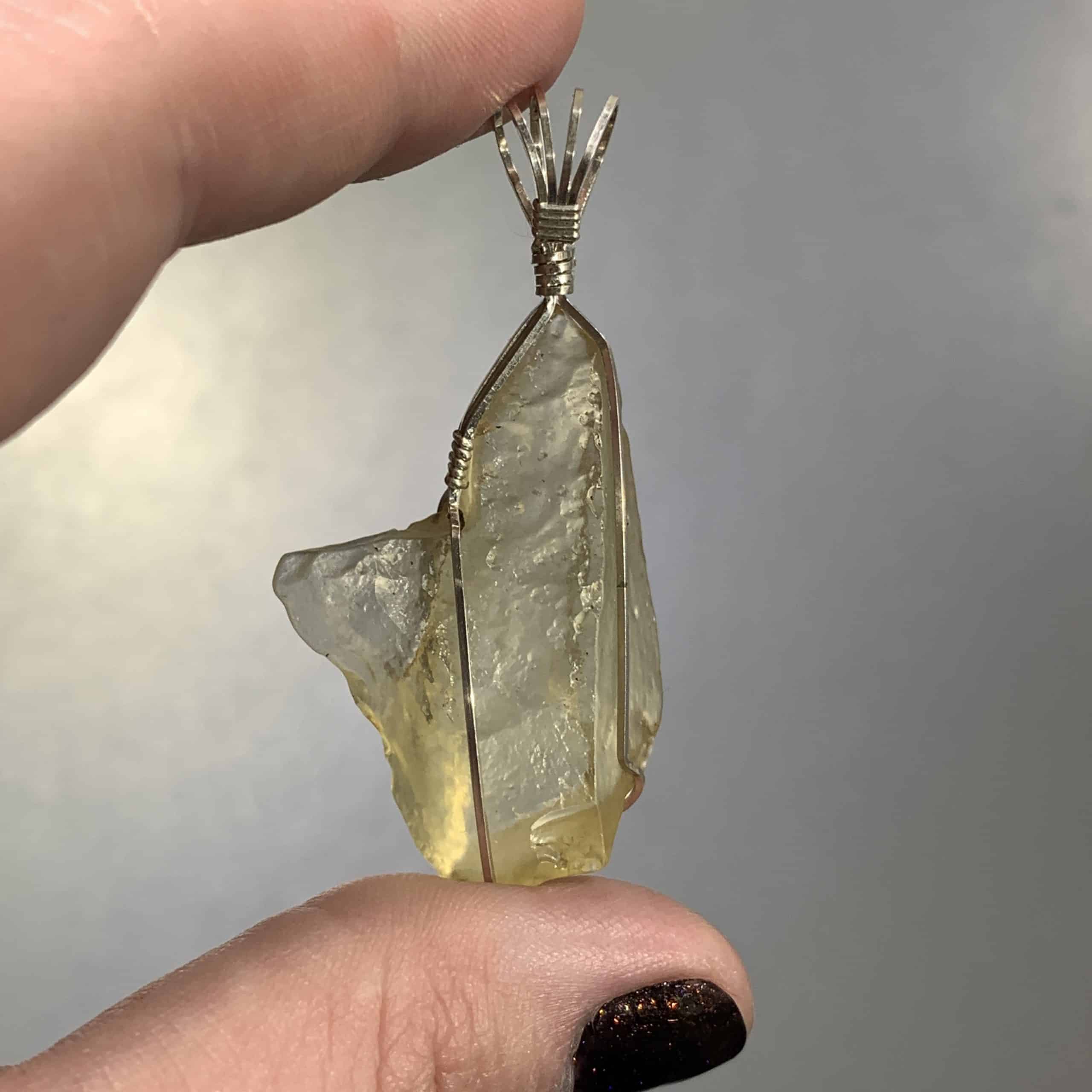 Libyan Desert Glass pendant for necklace (V form) aka LDG healing crystal - Image 3