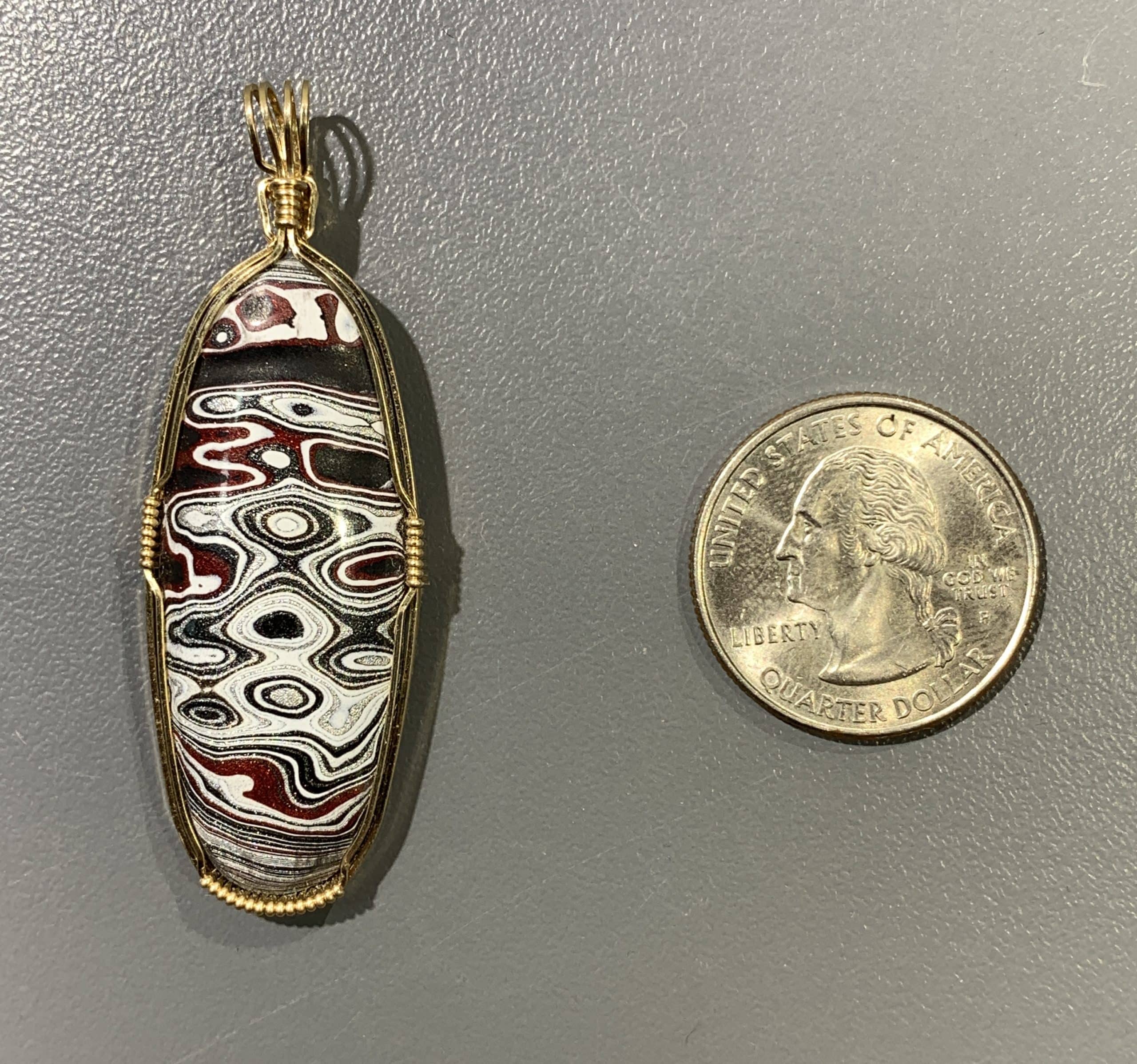 Fordite pendant for necklace - 'mask' - GF wire wrapped healing crystal - Image 2