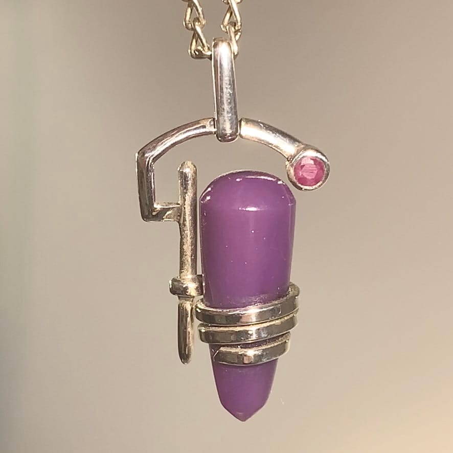 Sugilite (pendant for necklace) solid gel 'lozenge' w Ruby healing crystal