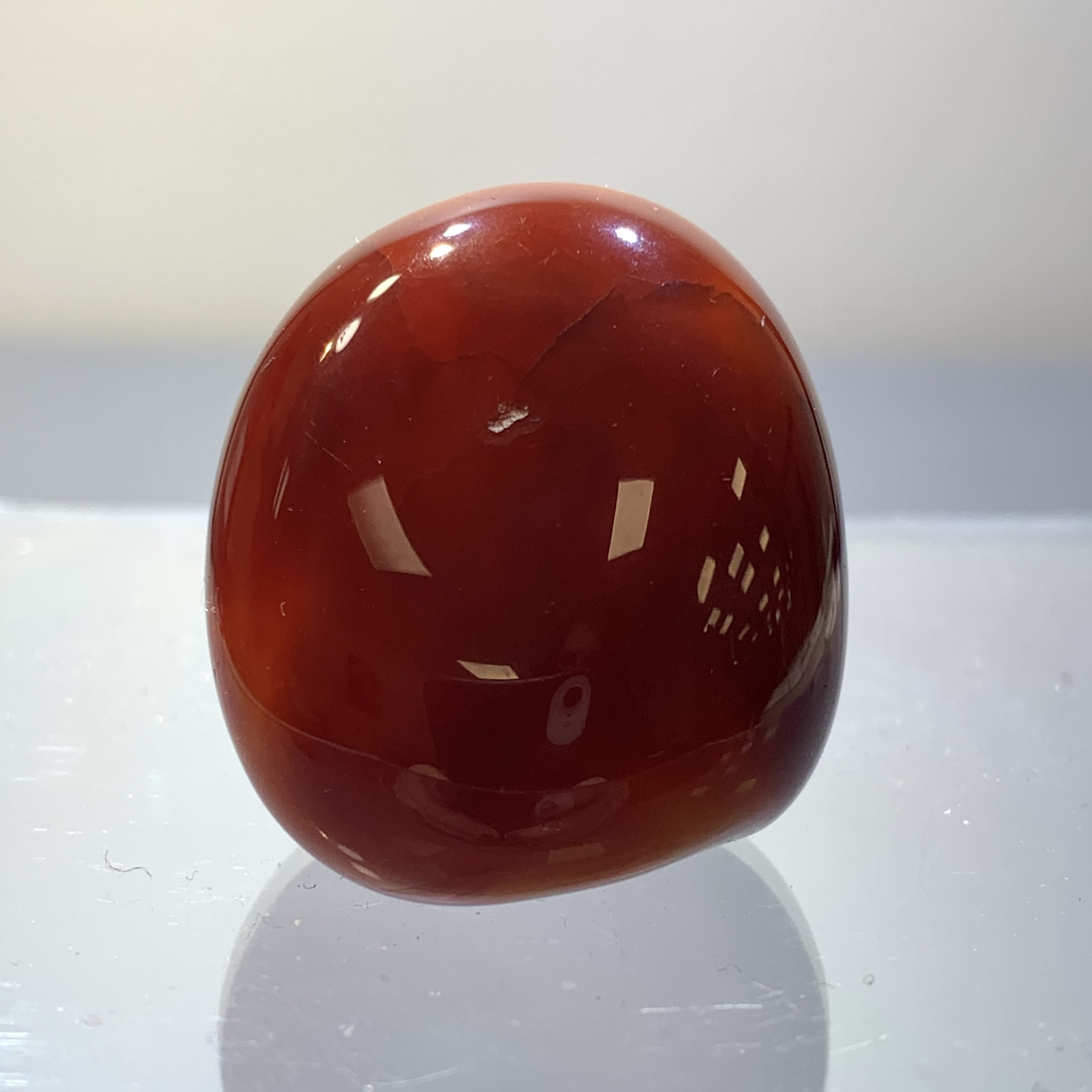 Carnelian 'cinnamon' tumble healing crystal