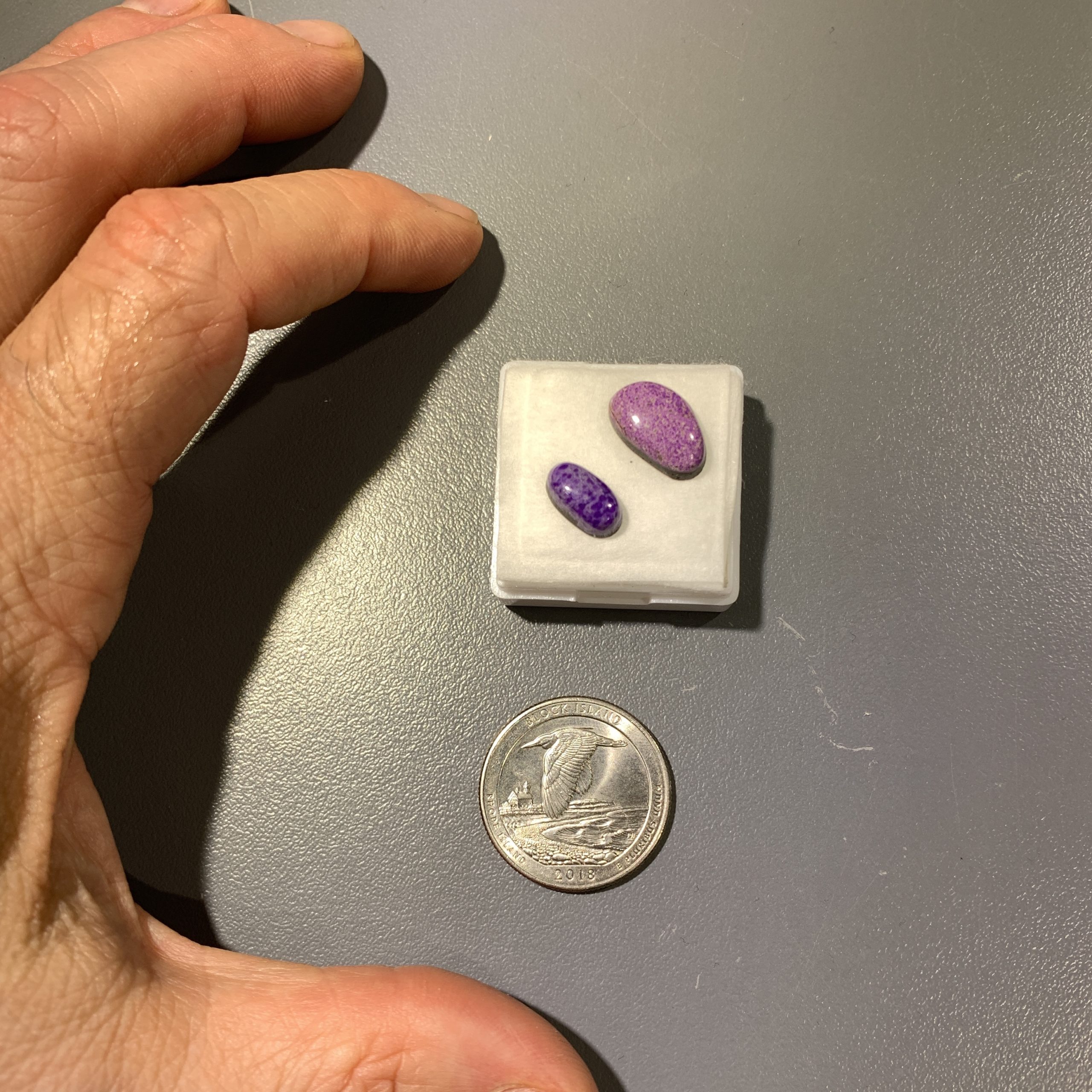 Sugilite (cabs) pair of chromatic doublets (6ct) healing crystals - Image 2