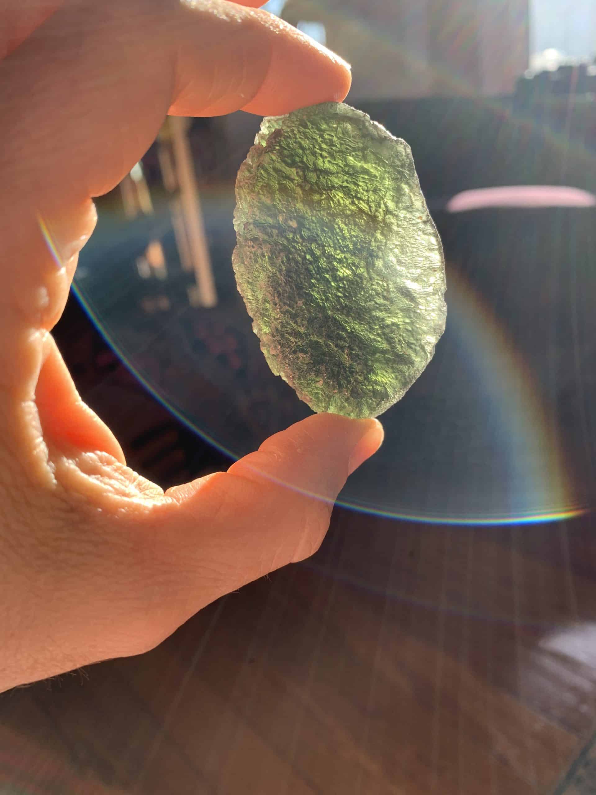 Moldavite carving 'woman bust' (41.78gr) healing crystal - Image 3