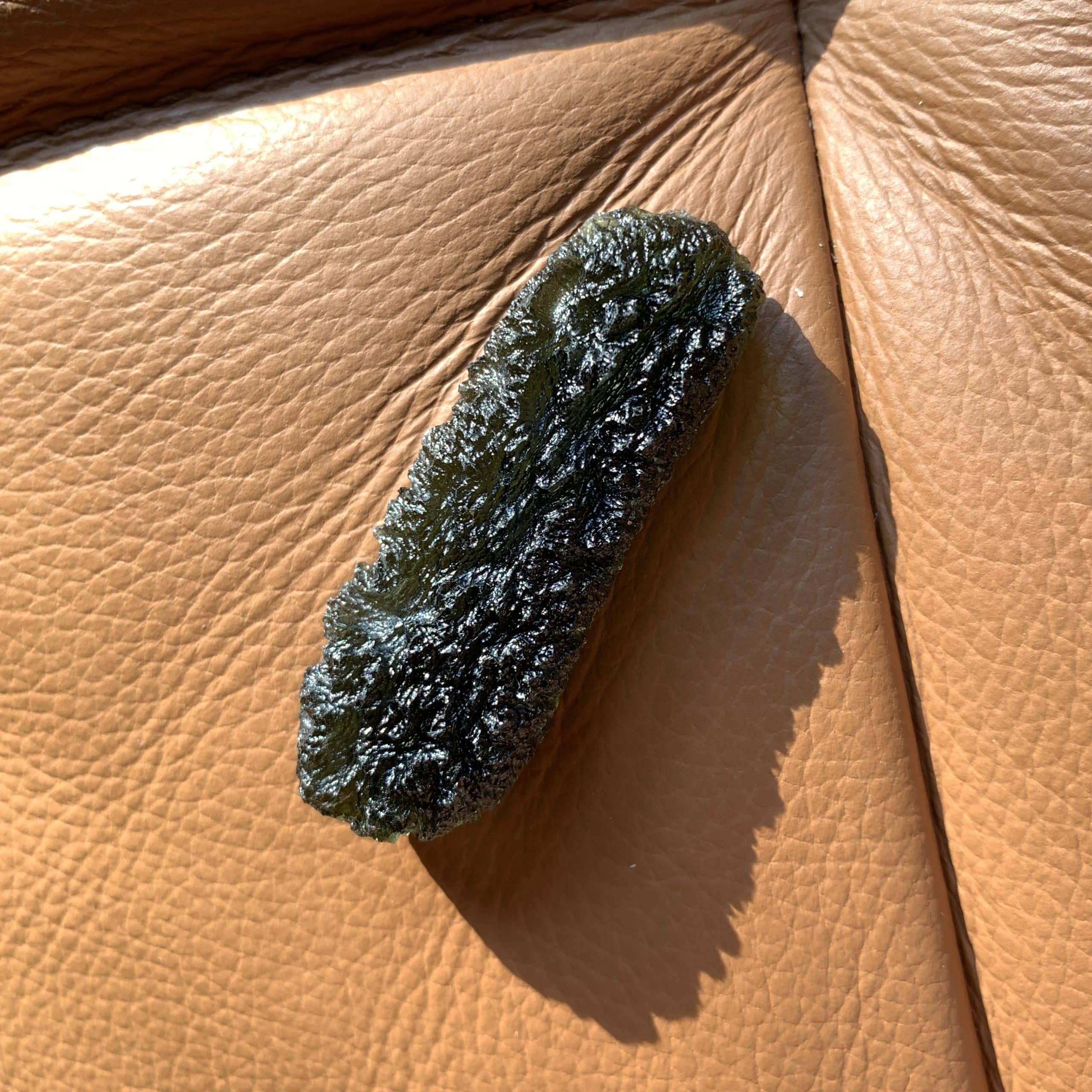 Moldavite (rough) 'forest totem' (17.4gr) healing crystal - Image 2