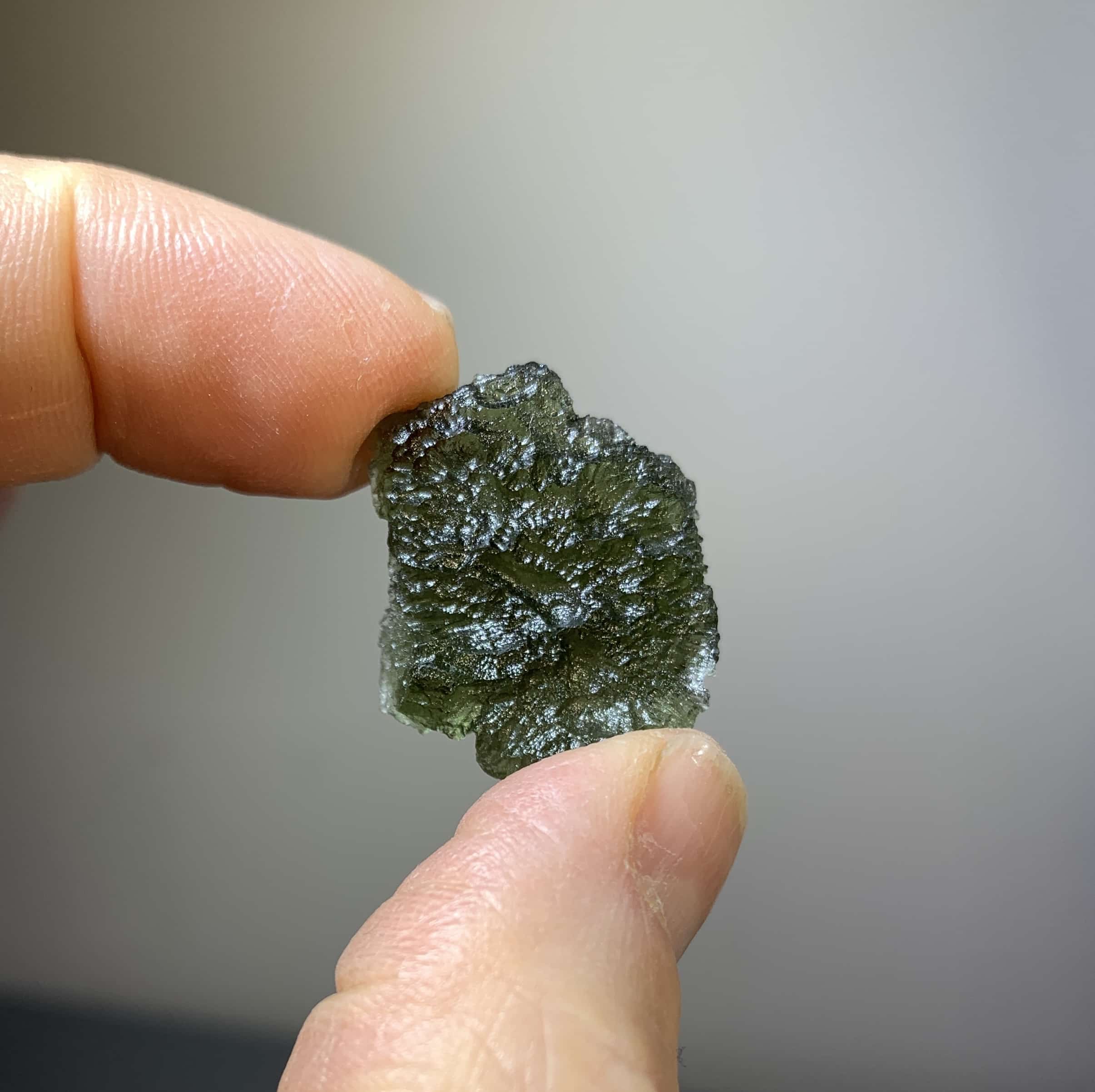 Moldavite (rough) standing amorpho (4.4gr) healing crystal - Image 2
