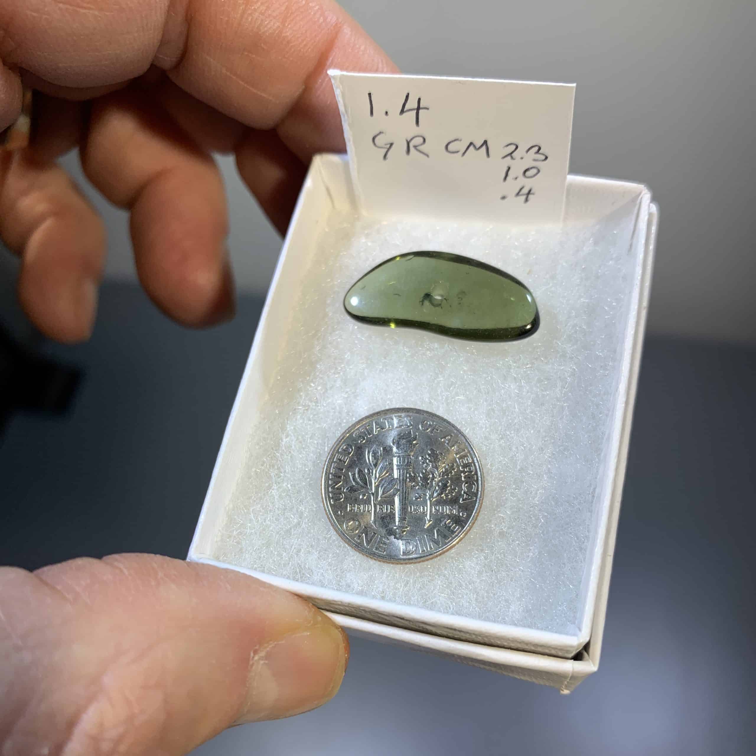 Moldavite (bead, tumbled) 'crescent moon' (1.4gr) healing crystal