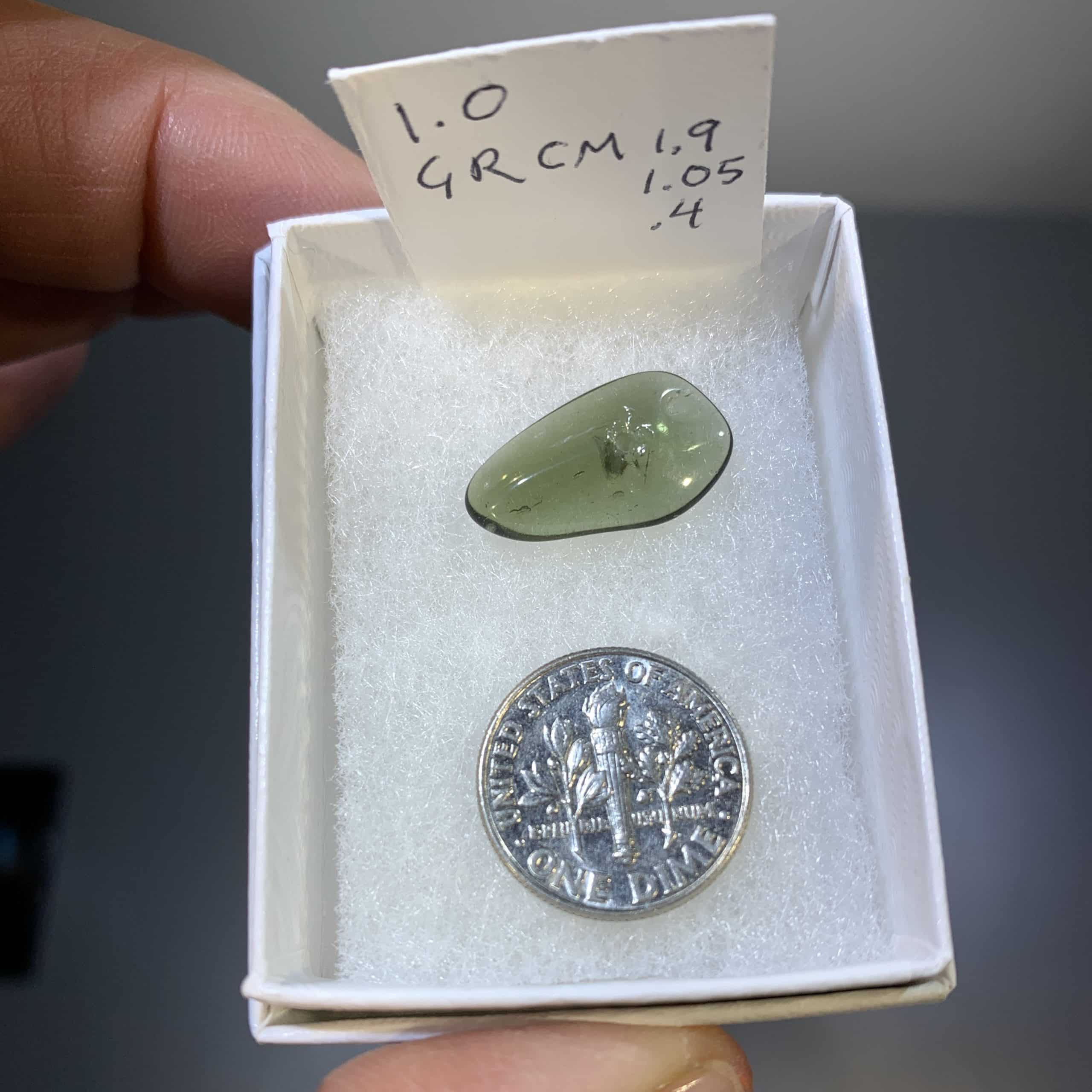 Moldavite (bead, tumbled) 'olive island' (1.0gr) healing crystal