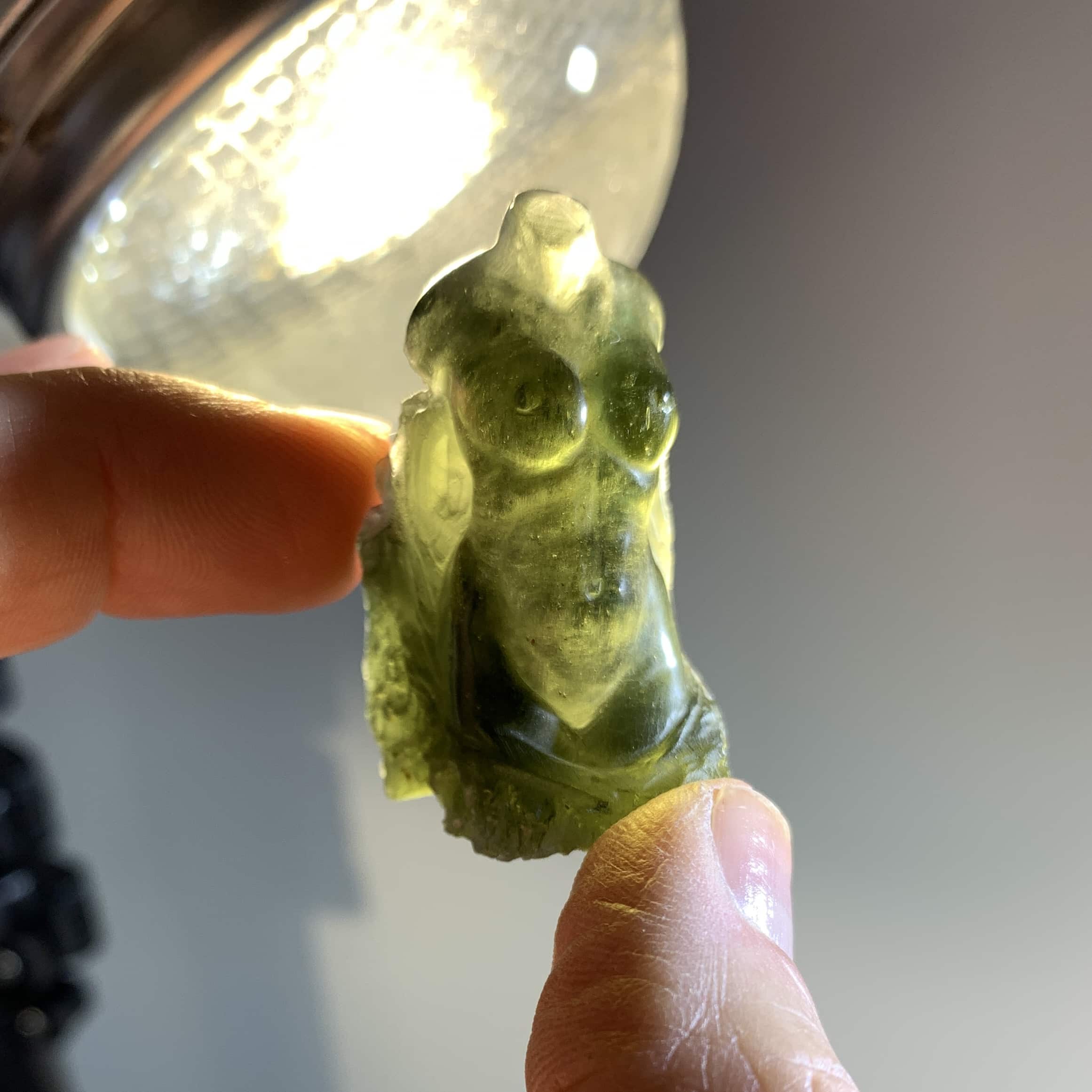 Moldavite carving (14.6gr) 'woman torso' healing crystal