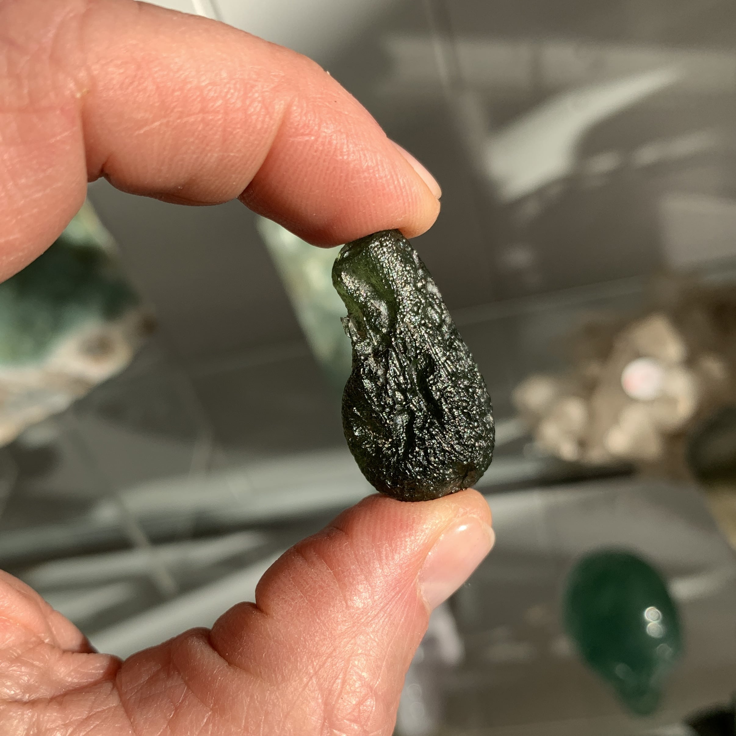 Moldavite (rough) 'flask drop' (5.6gr) healing crystal - Image 6