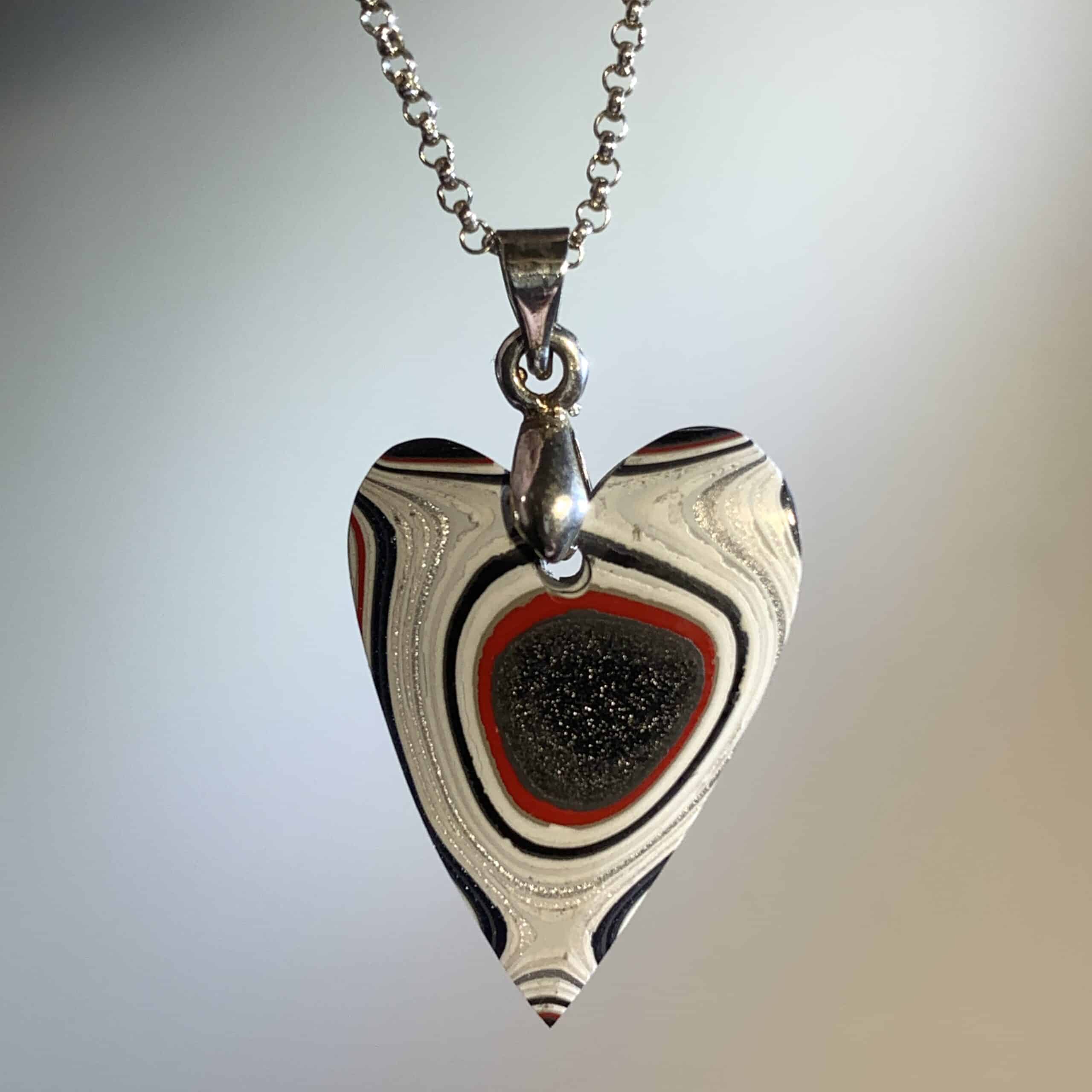 Fordite "psychadelic heart" - pendant for necklace - healing crystal - Image 2
