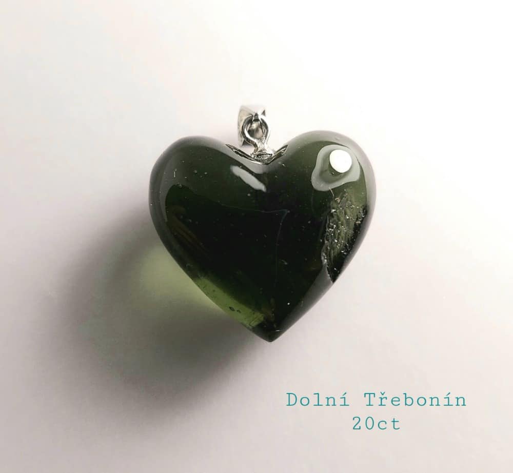 Moldavite pendant heart for necklace (20.8ct) 'Dolni' healing crystal - Image 4