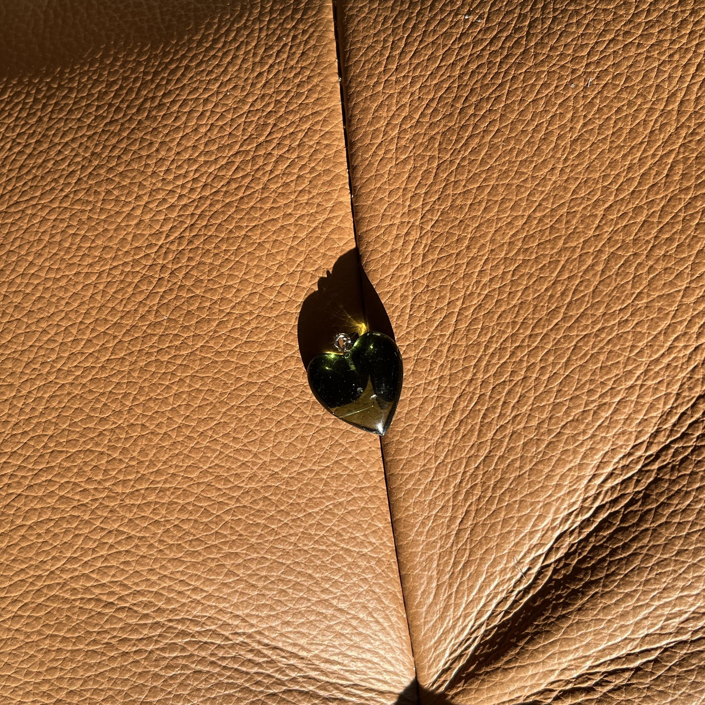 Moldavite pendant heart for necklace (9.41ct) Nesmen healing crystal - Image 8