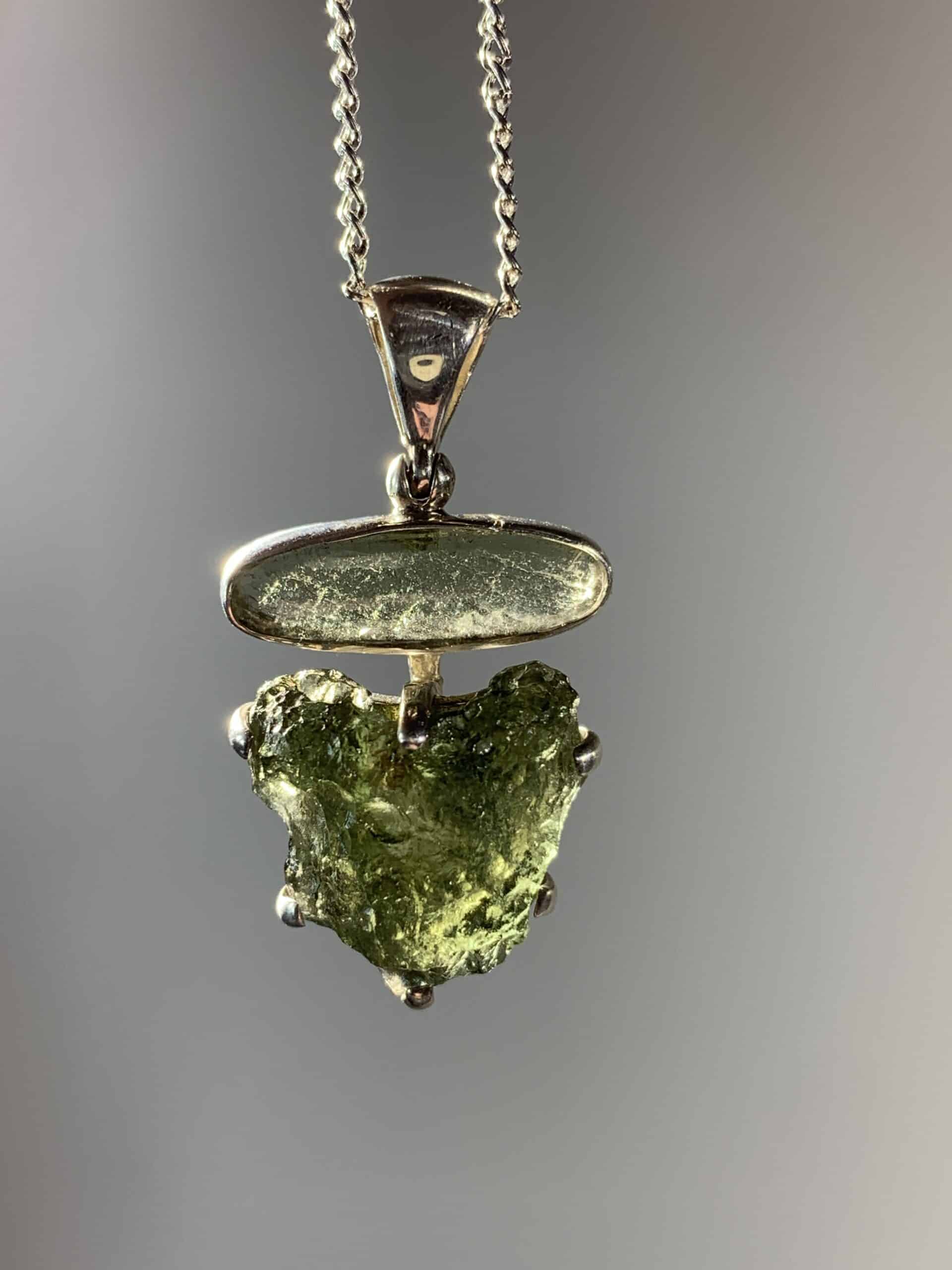 Moldavite pendant (rough/polished)'energy combo' (5.7gr) healing crystal
