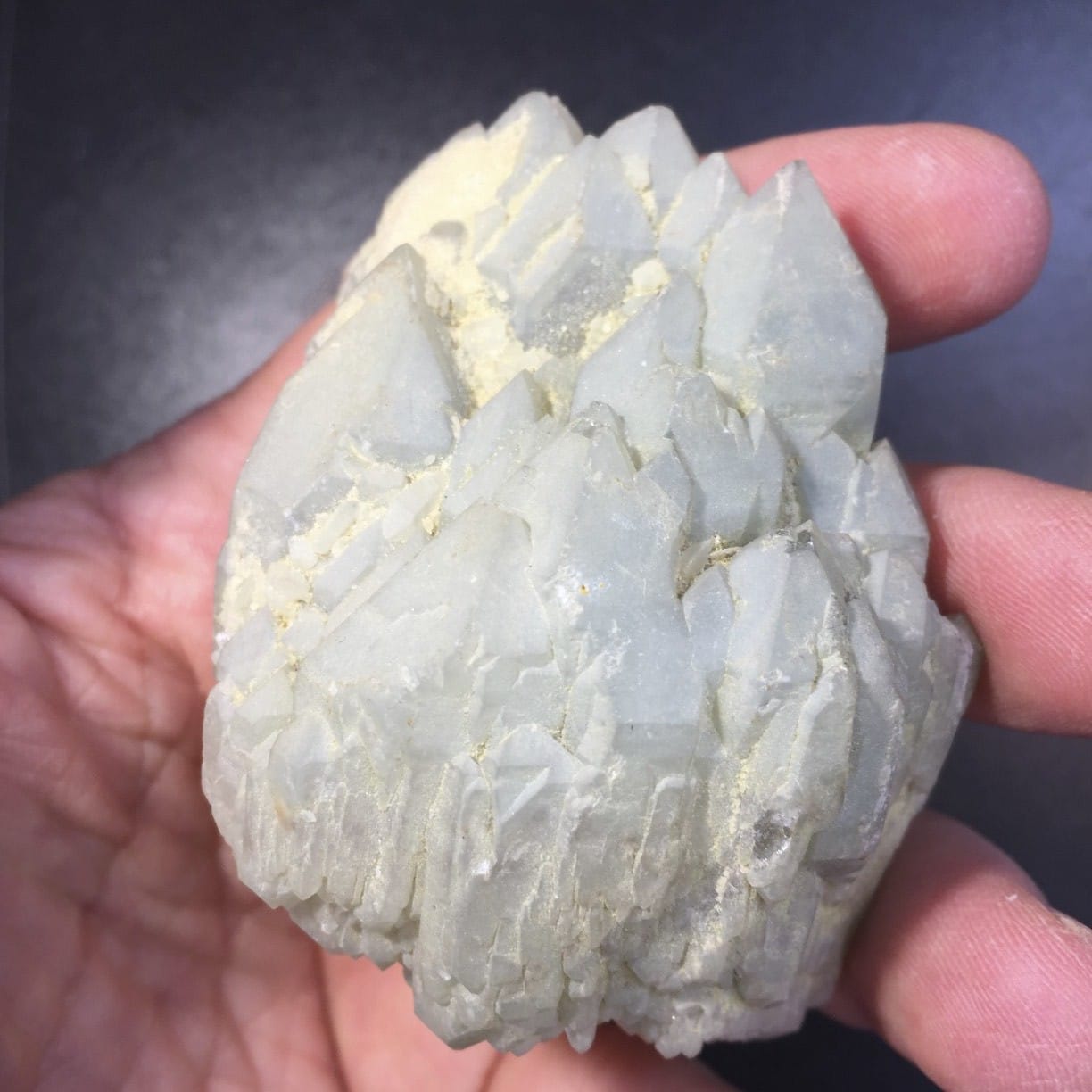 Quartz (Dream) 'spirit mansion' healing crystal