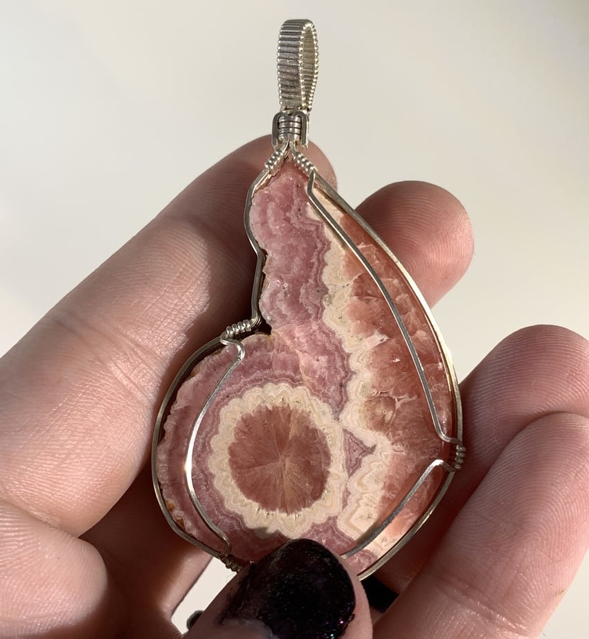 Rhodochrosite pendant for necklace w 'ammonite coil' healing crystal - Image 2