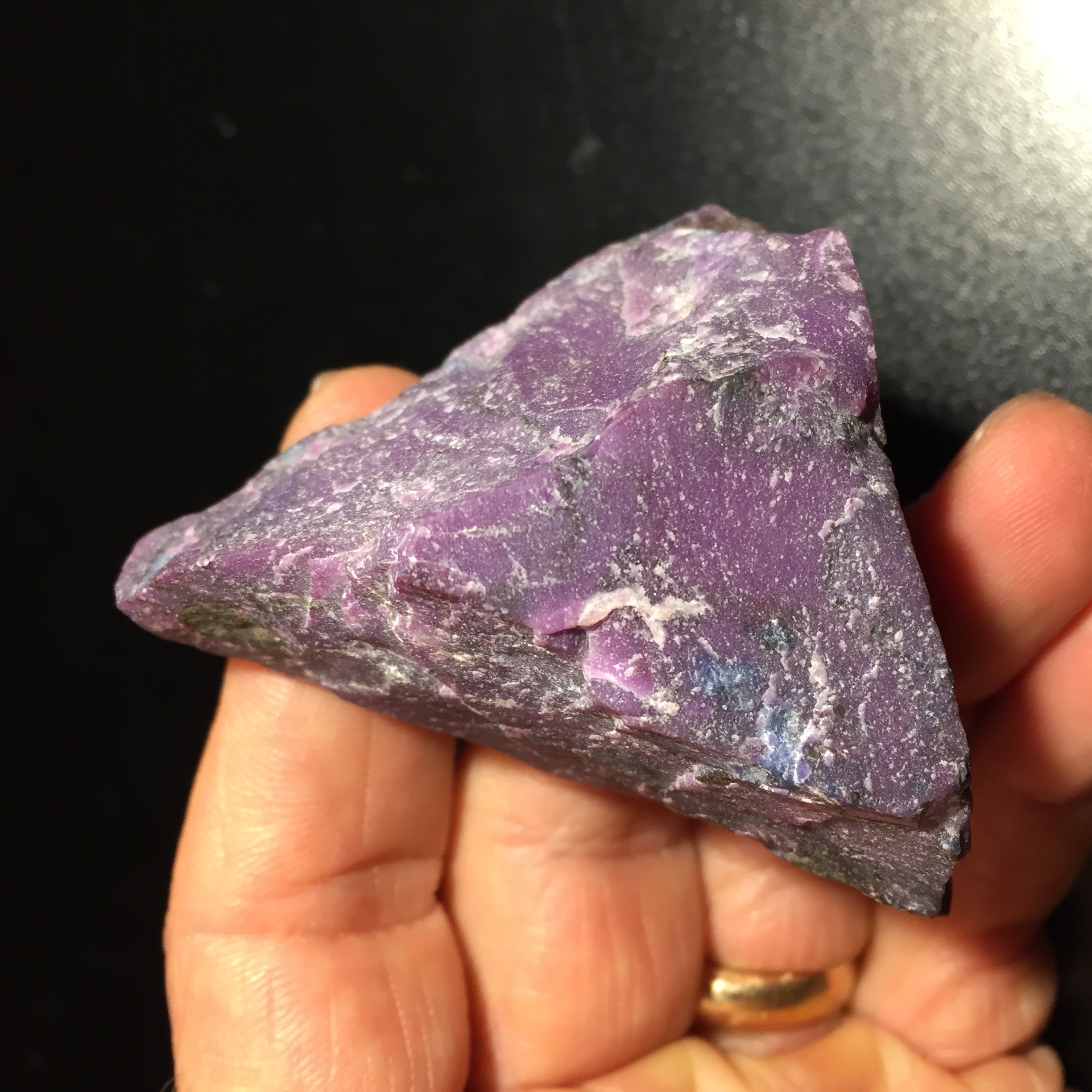 Sugilite (rough medium) standing "waxy pyramid" (65.7gr) healing crystal - Image 2
