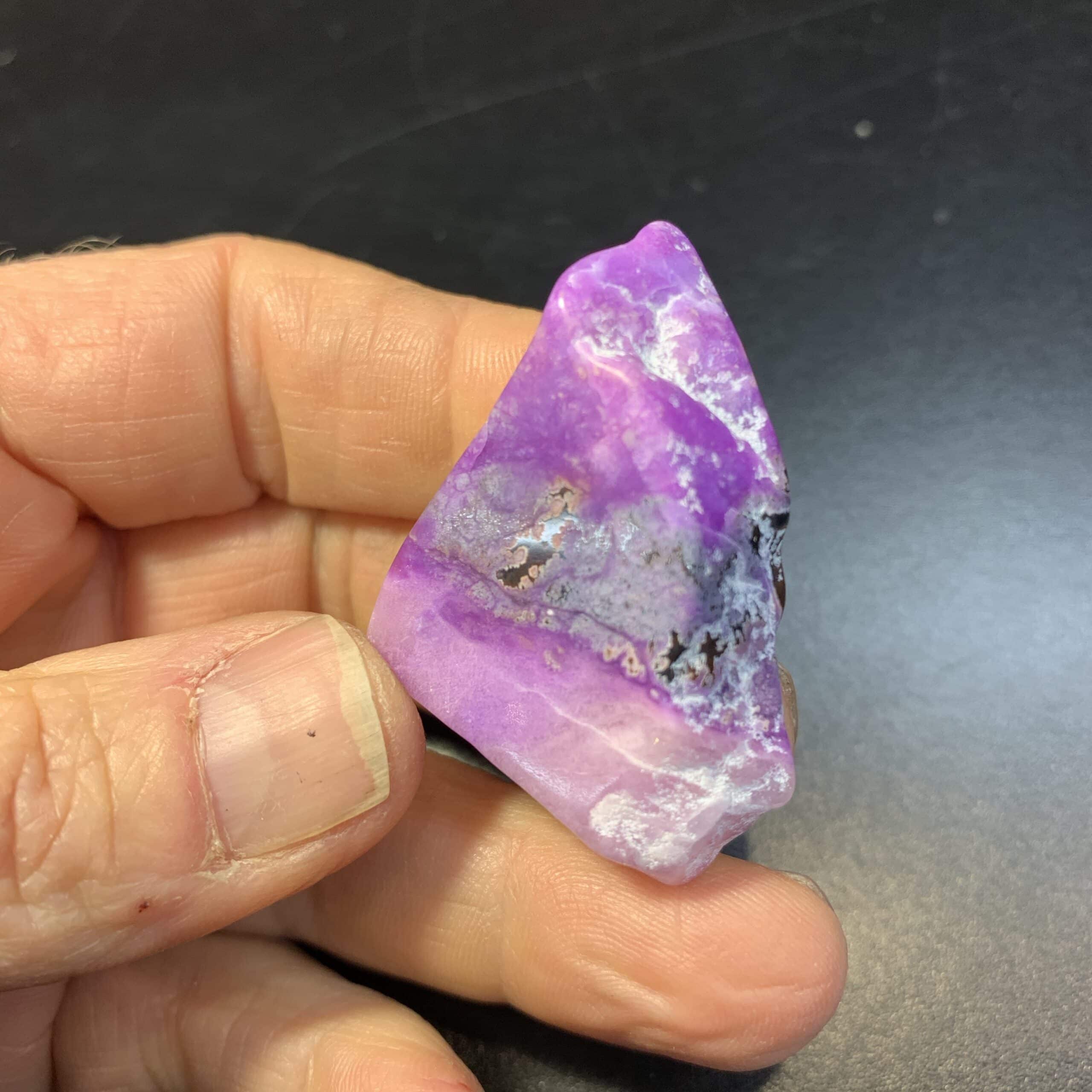 Sugilite (polished slab) standing pink gel 'fin tower' (21.3gr) healing crystal - Image 3