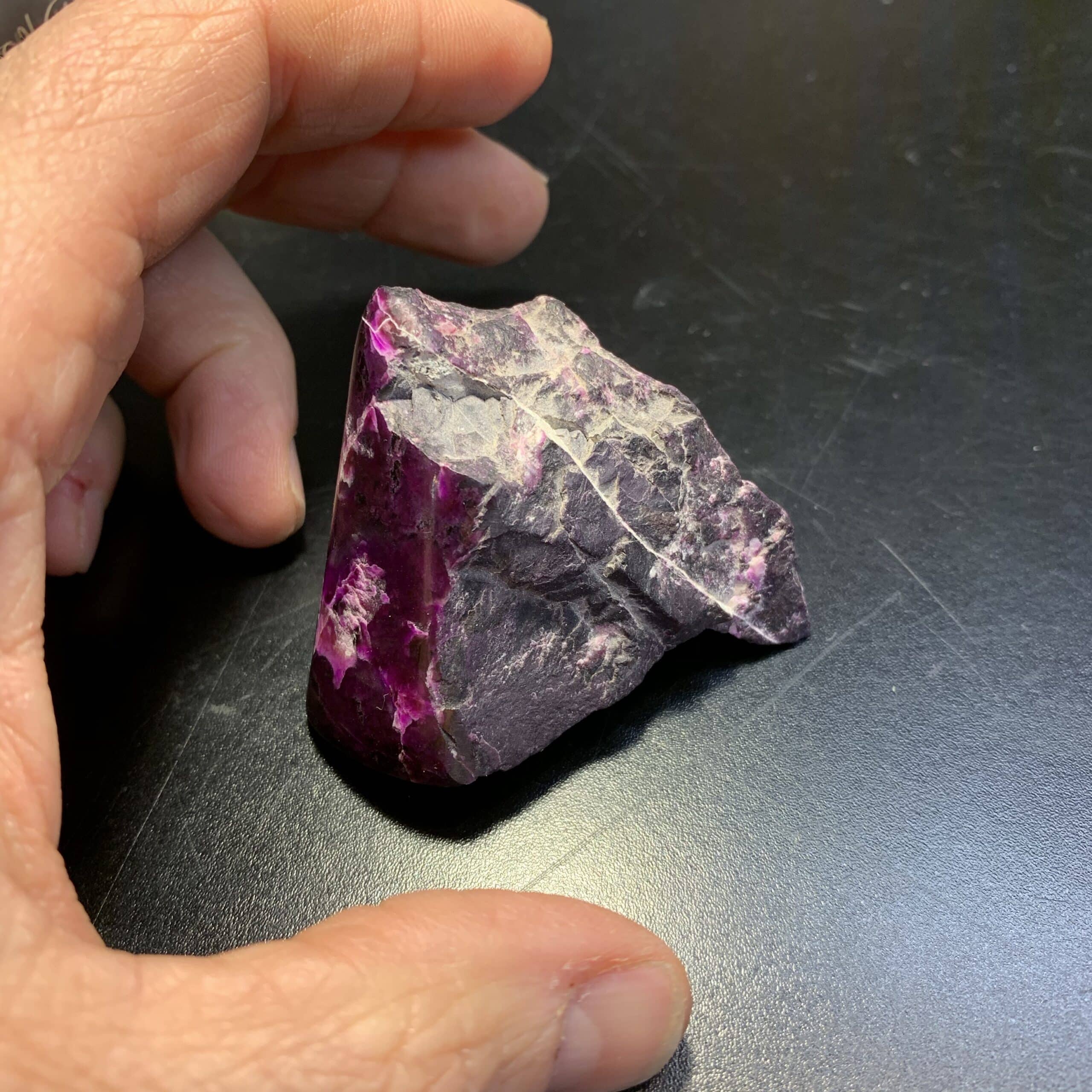 Sugilite (rough polished) 'pink mountain' (64.3gr) healing crystal - Image 2