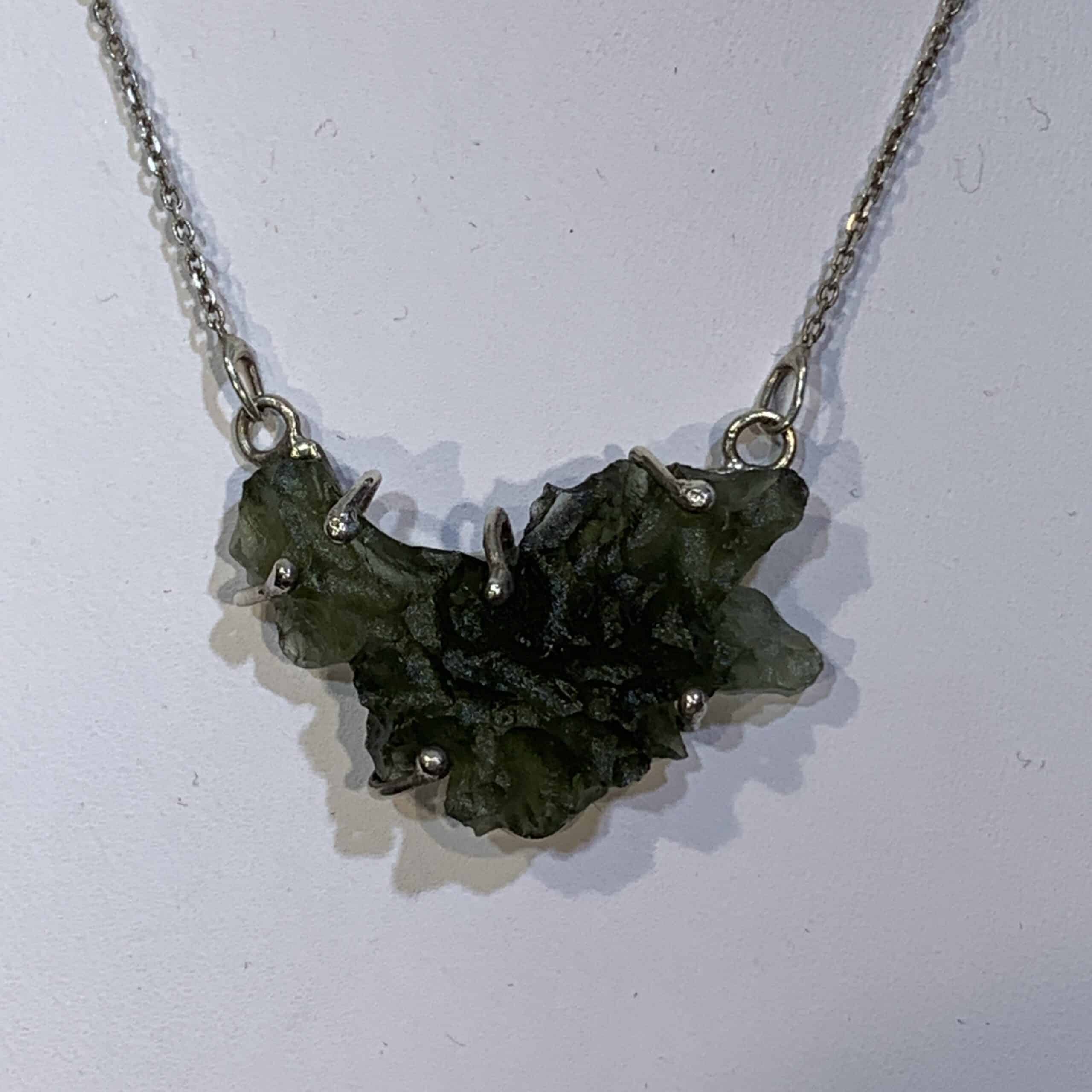 Moldavite pendant (rough) Besednice for necklace (4.2gr) healing crystal - Image 2