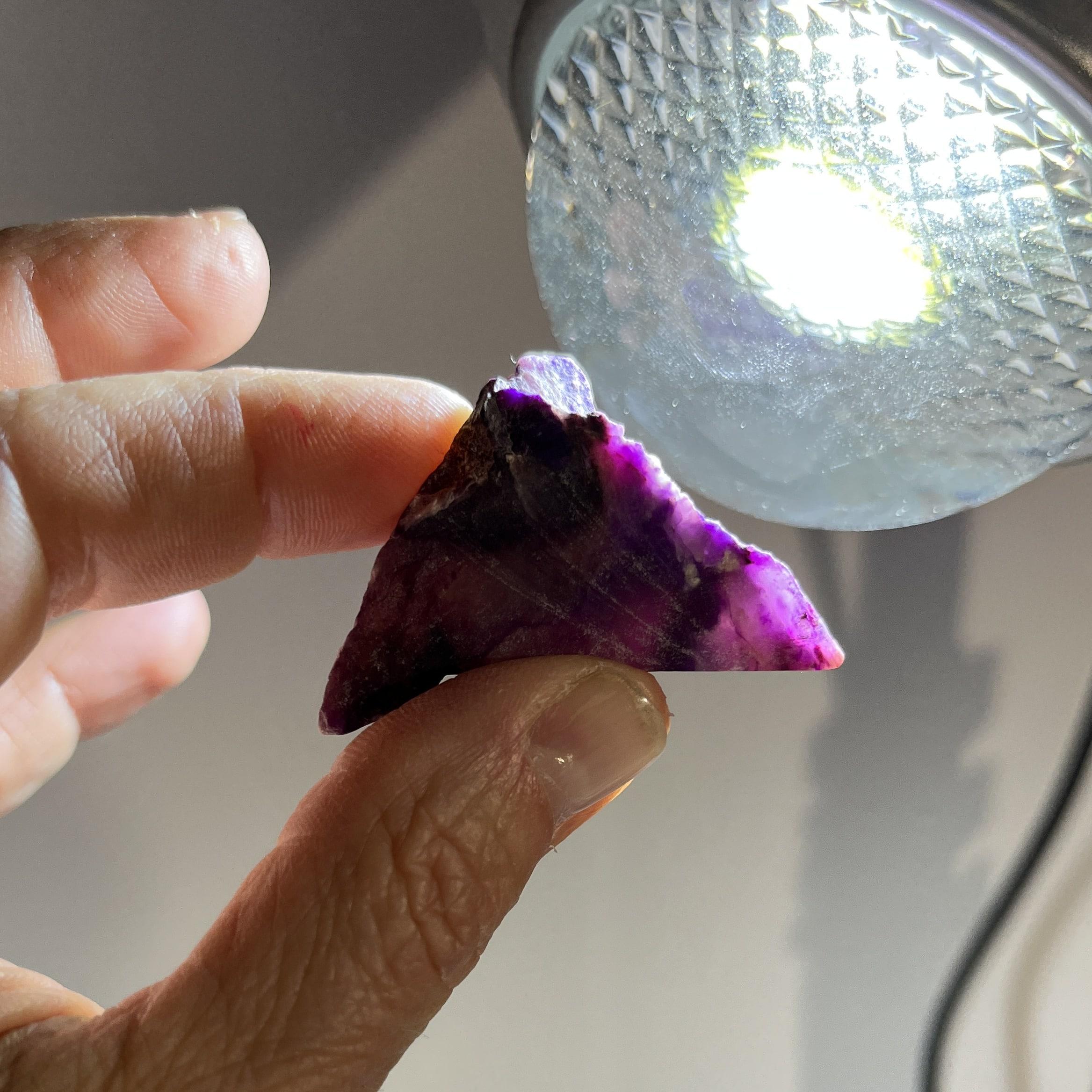 Sugilite (rough medium) gel "see-thru pyramid" (20.8gr) healing crystal - Image 4