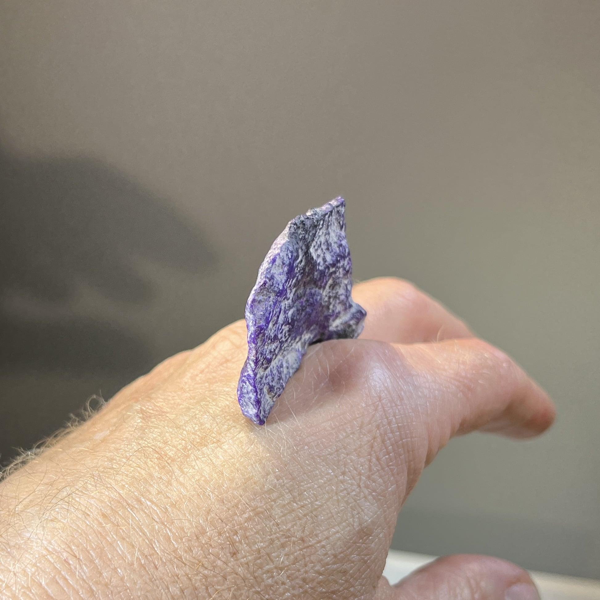 Sugilite (rough medium) "wall mountain" (19.6gr) healing crystal - Image 5