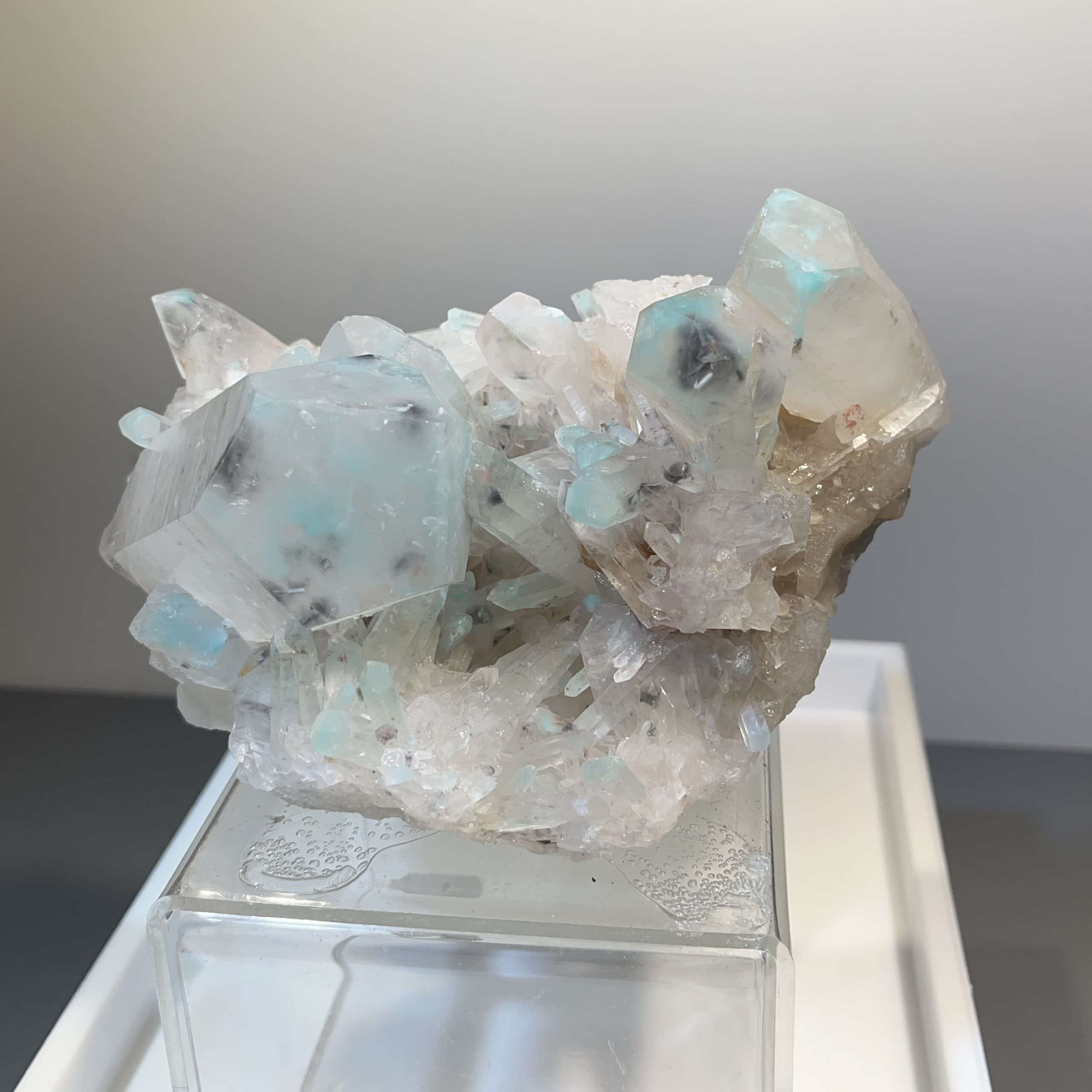 Quartz (Ajoite) museum cluster, stands two ways, healing crystal - Image 4