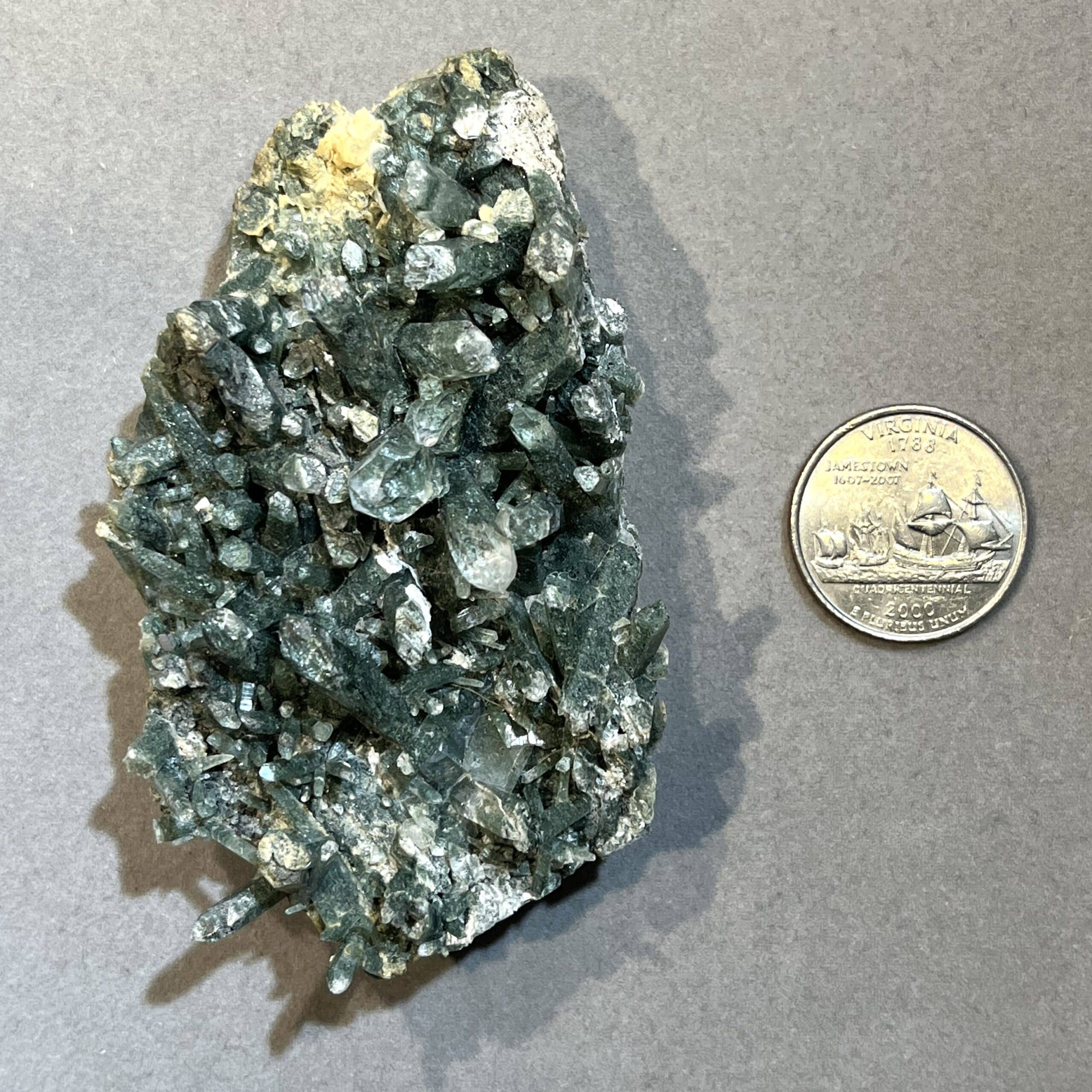 Quartz (Chlorite) cluster, rare uniform color, healing crystal - Image 6