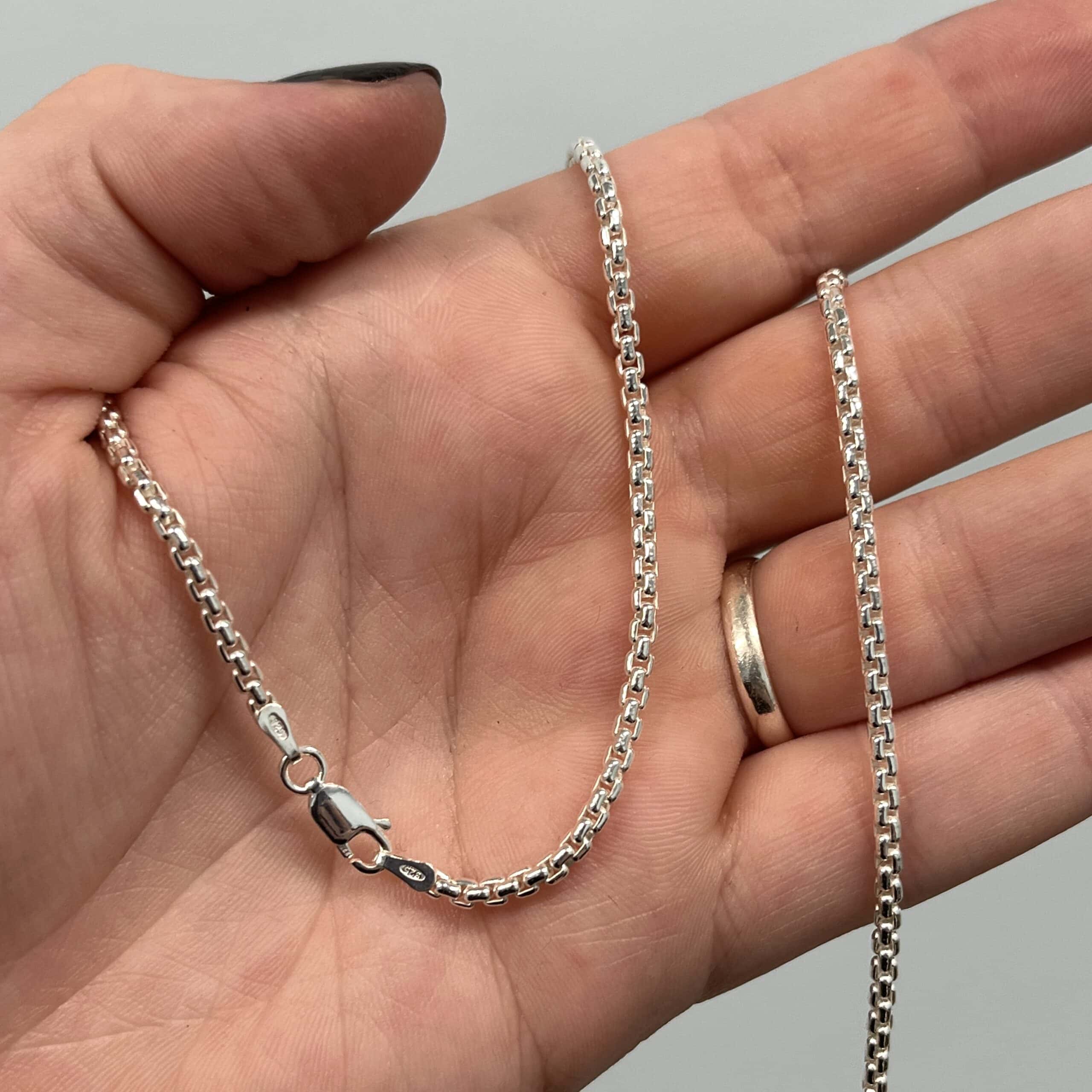 Chain (Sterling) 24" Rounded Box (2.5mm) necklace for pendant