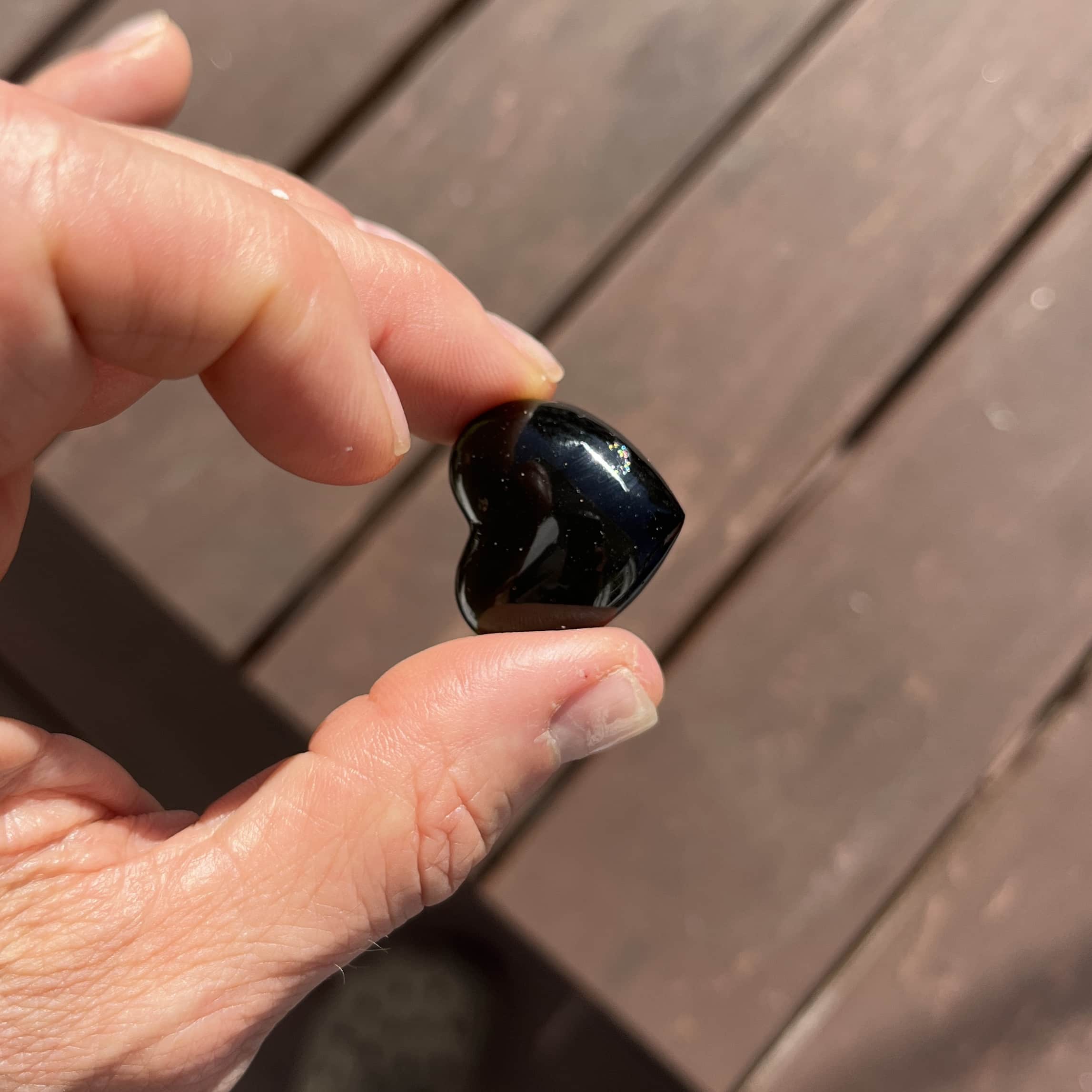 Moldavite carving (polished) large 'bubble Heart' (10.7gr) healing crystal - Image 11