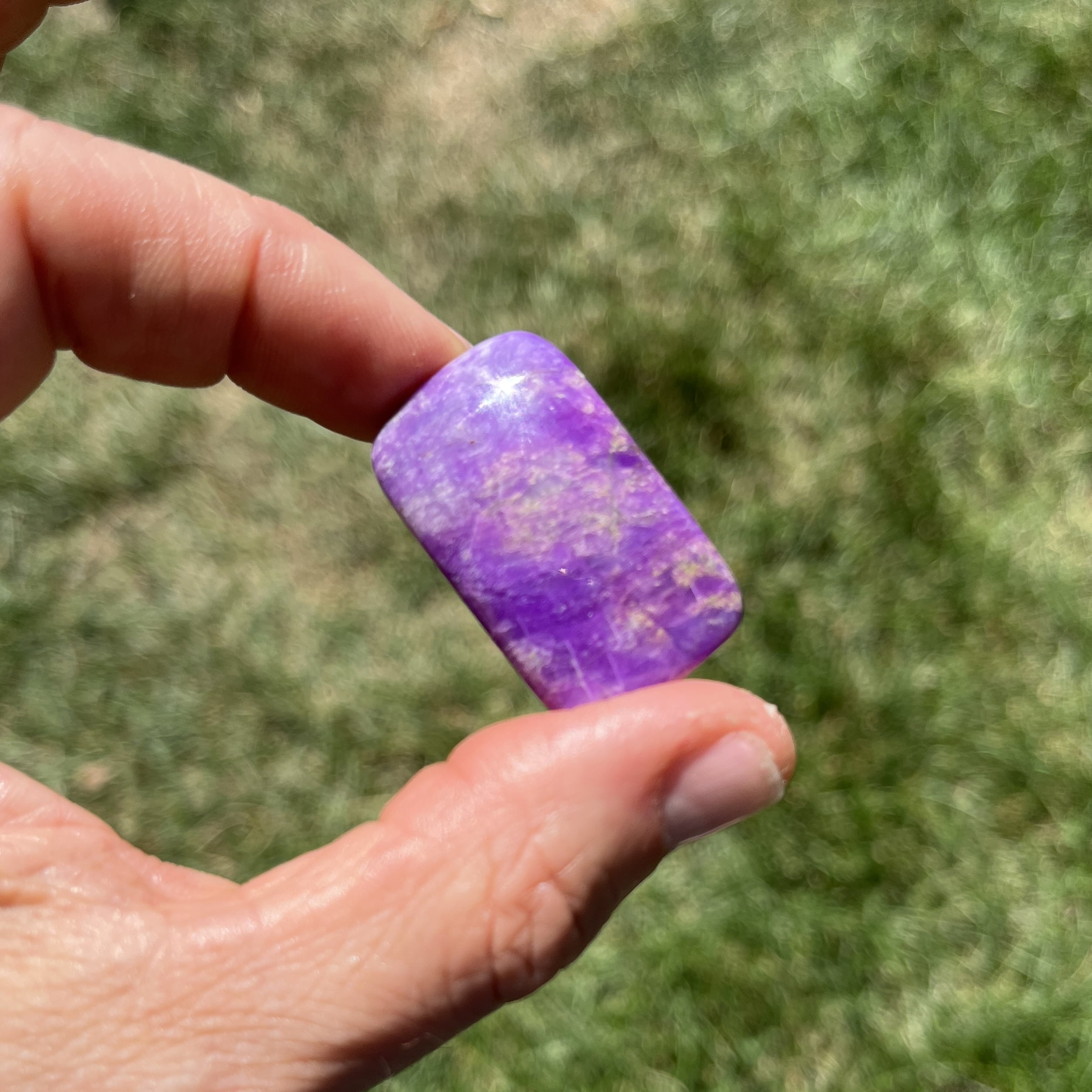 Sugilite (cab) big gel 'pink rectangle' (8.78gr) healing crystal - Image 2
