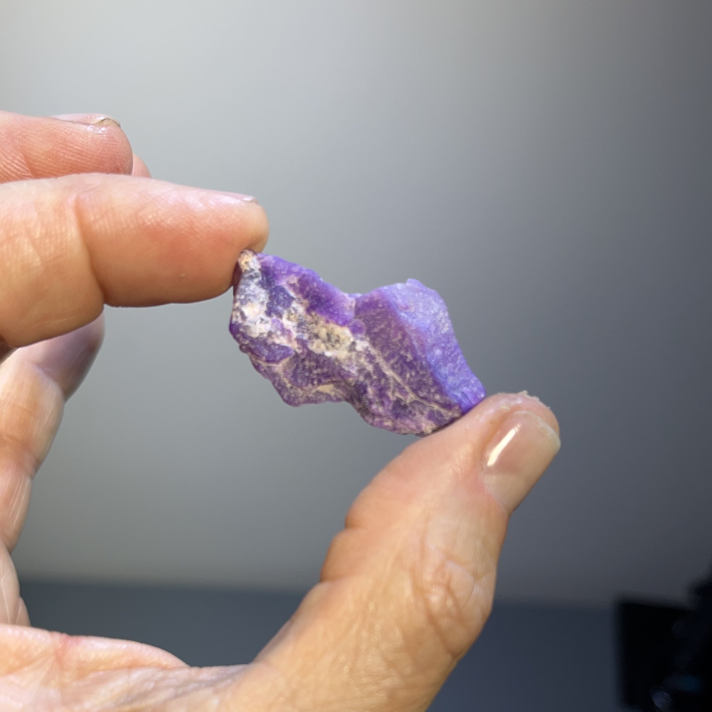 Sugilite (small rough) gel 'long pink' chunk (5.91gr) healing crystal - Image 6