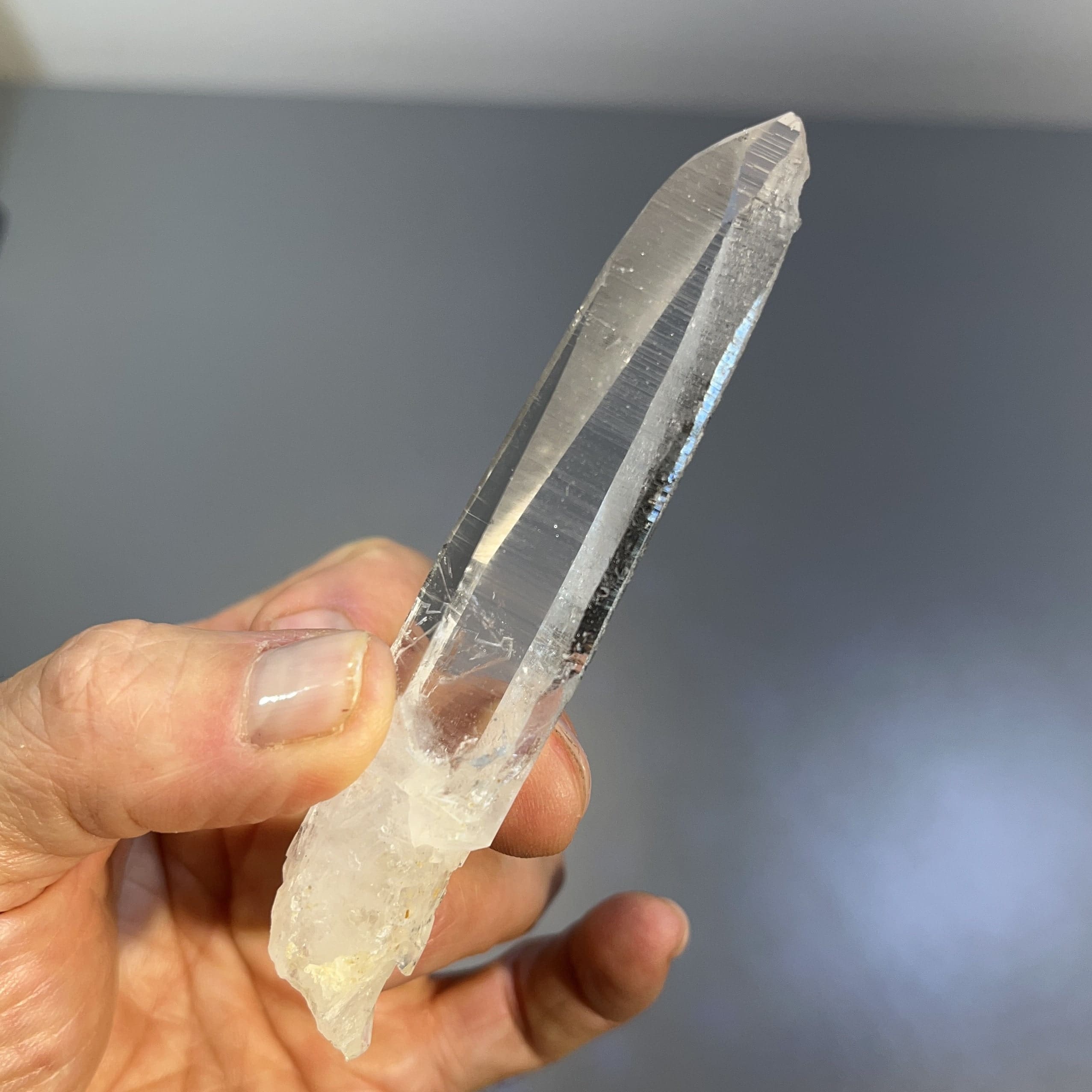 Quartz (Lemurian) 3-sided (Colombian) Muzo habit (4") healing crystal - Image 2