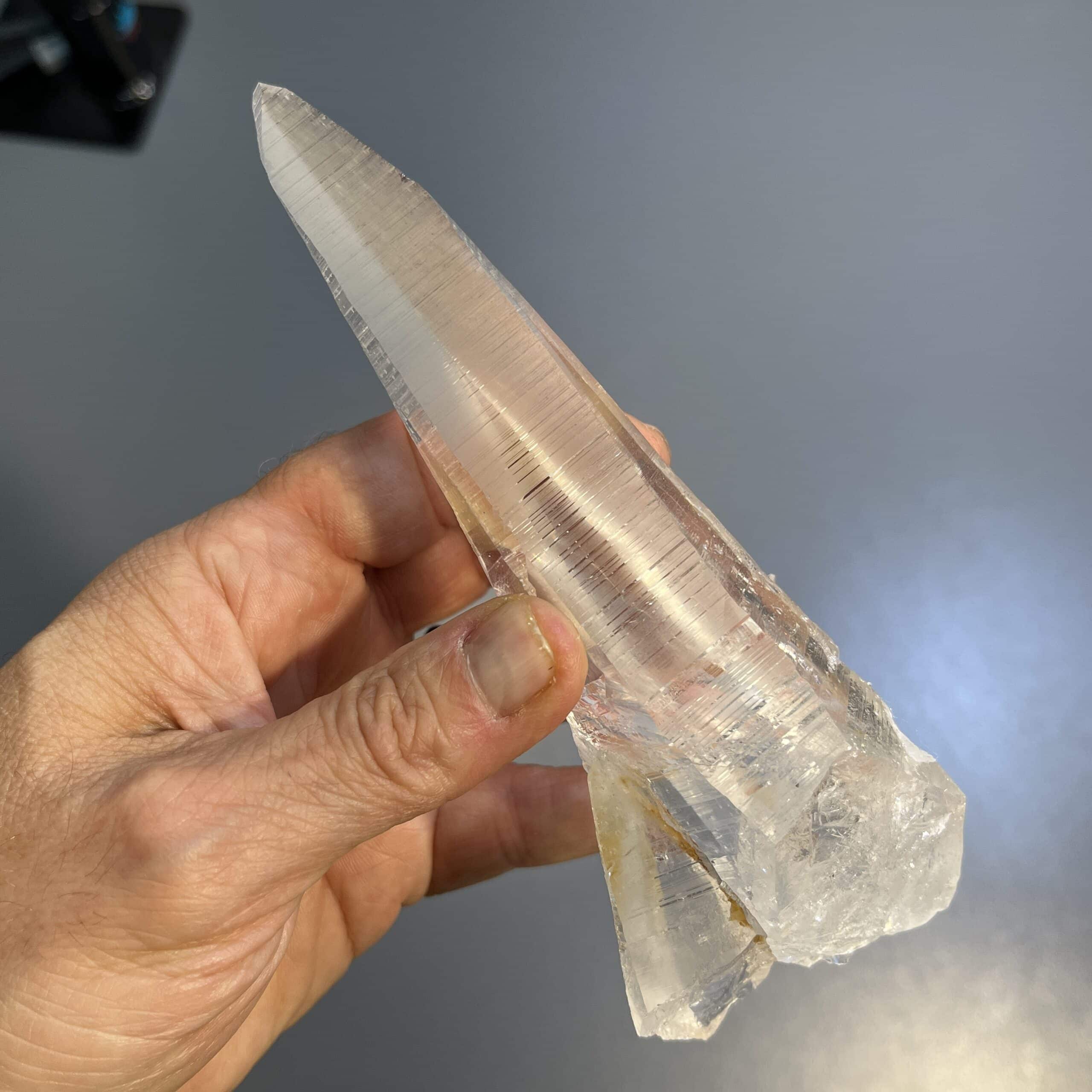 Quartz (Lemurian) 3-sided (Colombian) Muzo habit (6.1") healing crystal - Image 3