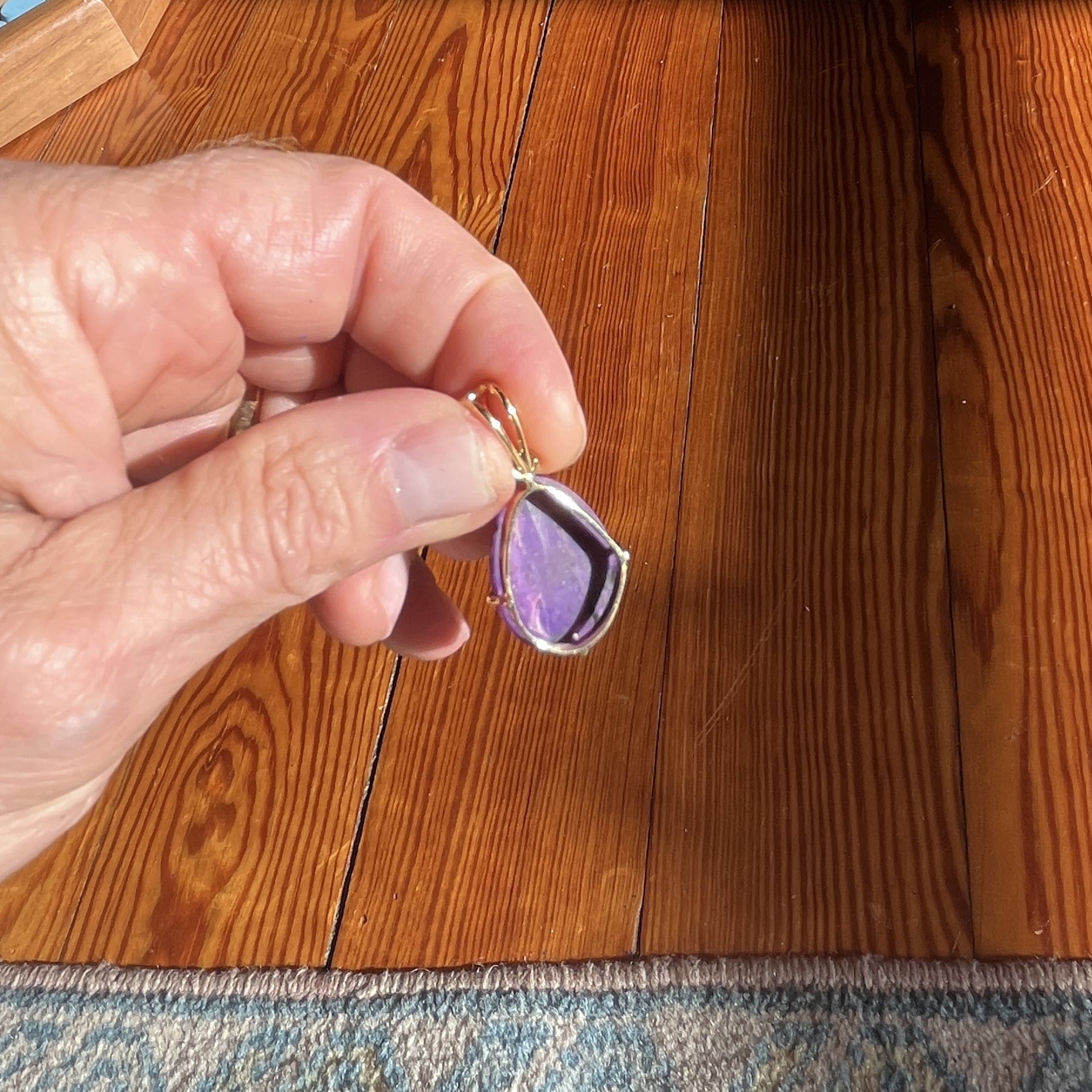 Sugilite (pendant for necklace) 14K Gold 'purple pear' healing crystal - Image 4