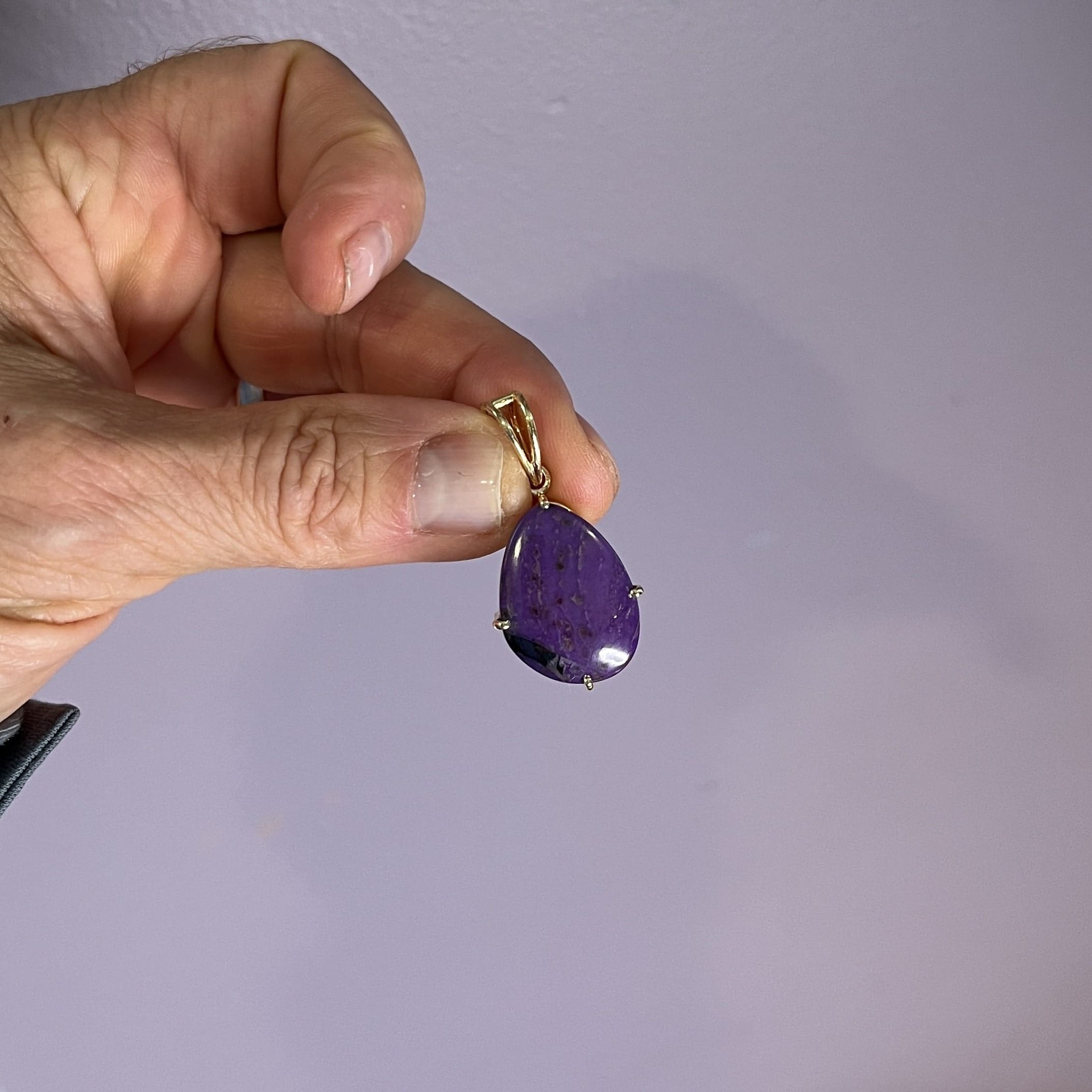 Sugilite (pendant for necklace) 14K Gold 'purple pear' healing crystal - Image 8