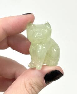 'Jade' (New Jade Serpentine) cute little cat seated carving healing crystal