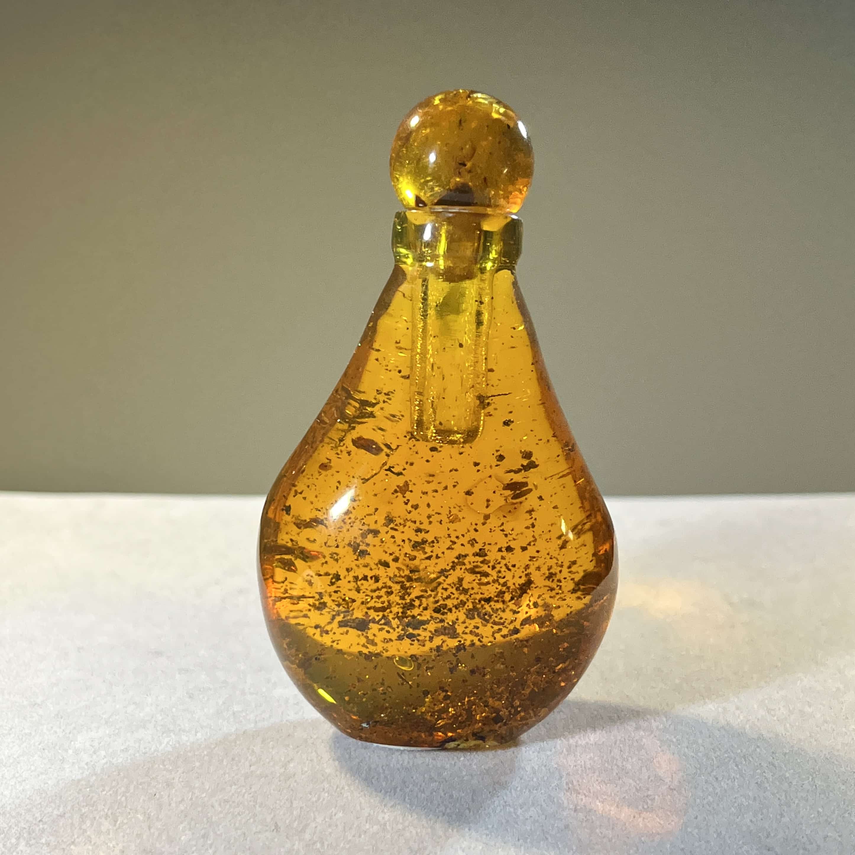 Amber perfume bottle - amazing color, standing - healing crystal - Image 2