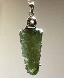 Moldavite pendant (rough) w meteorite (11.7gr) '3rd Eye Gator'