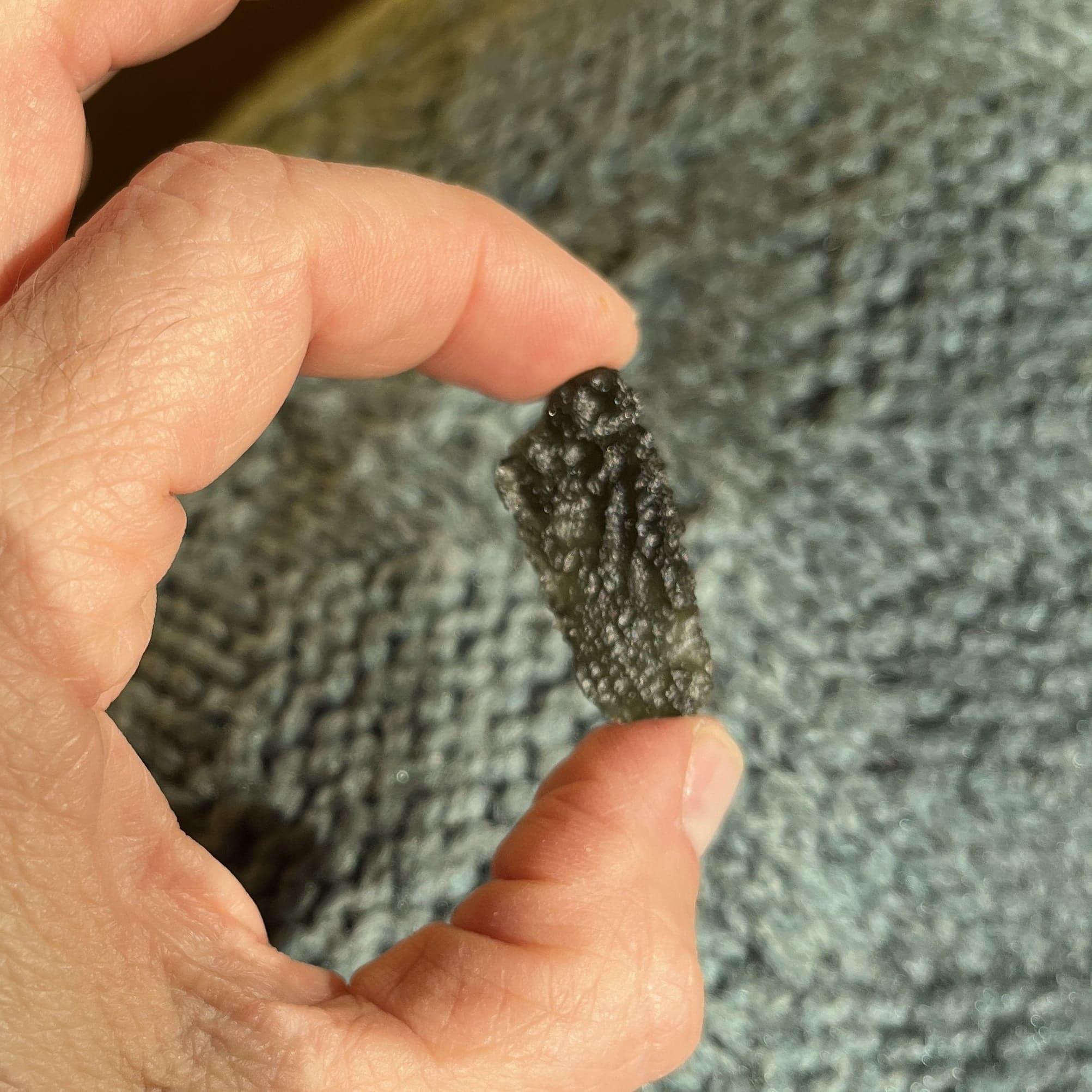 Moldavite (rough) 'ghost wing' entity stone (3.57gr) healing crystal - Image 2