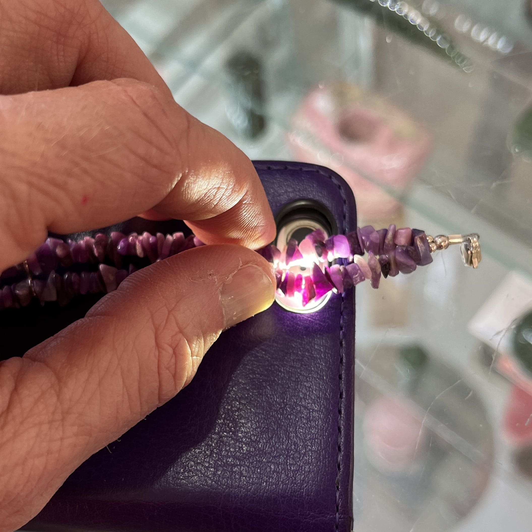 Sugilite (bracelet) gel chip w clasp, great lavender color healing crystal - Image 2