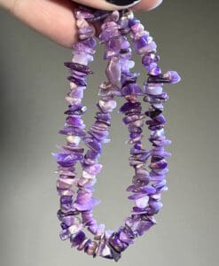 Sugilite (bracelet) gel chip w clasp, great lavender color healing crystal