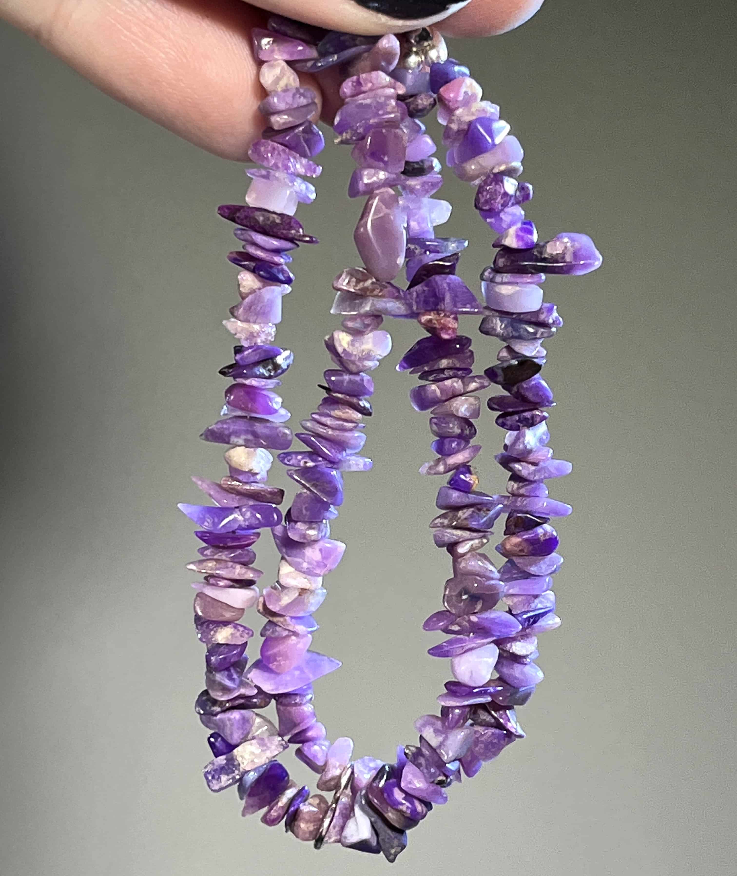 Sugilite (bracelet) gel chip w clasp, great lavender color healing crystal